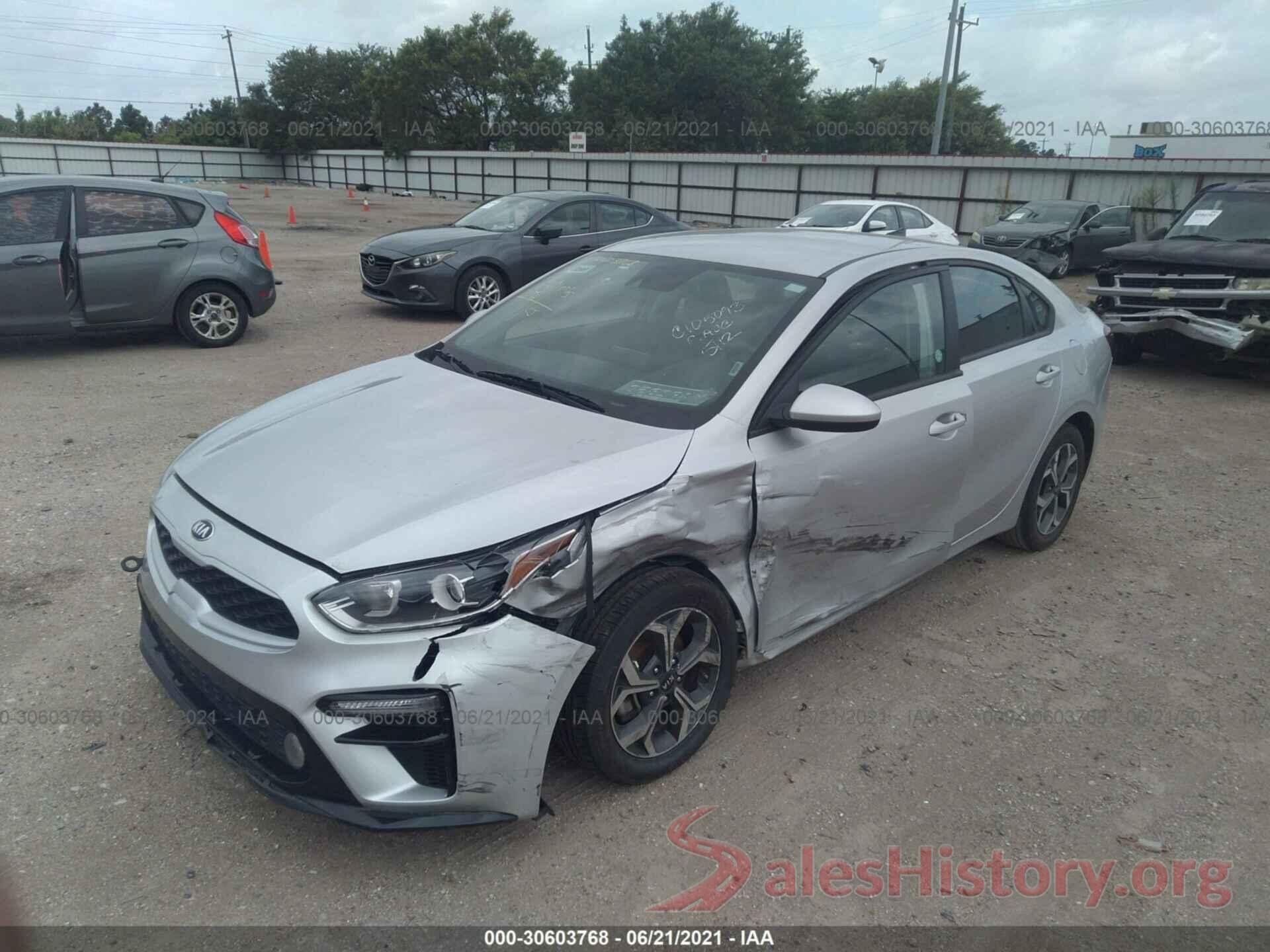 3KPF24AD6KE010992 2019 KIA FORTE