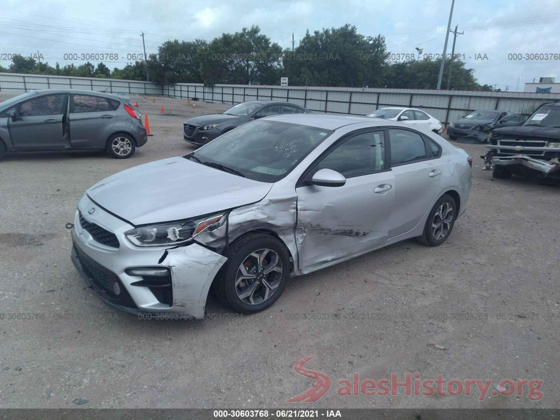 3KPF24AD6KE010992 2019 KIA FORTE