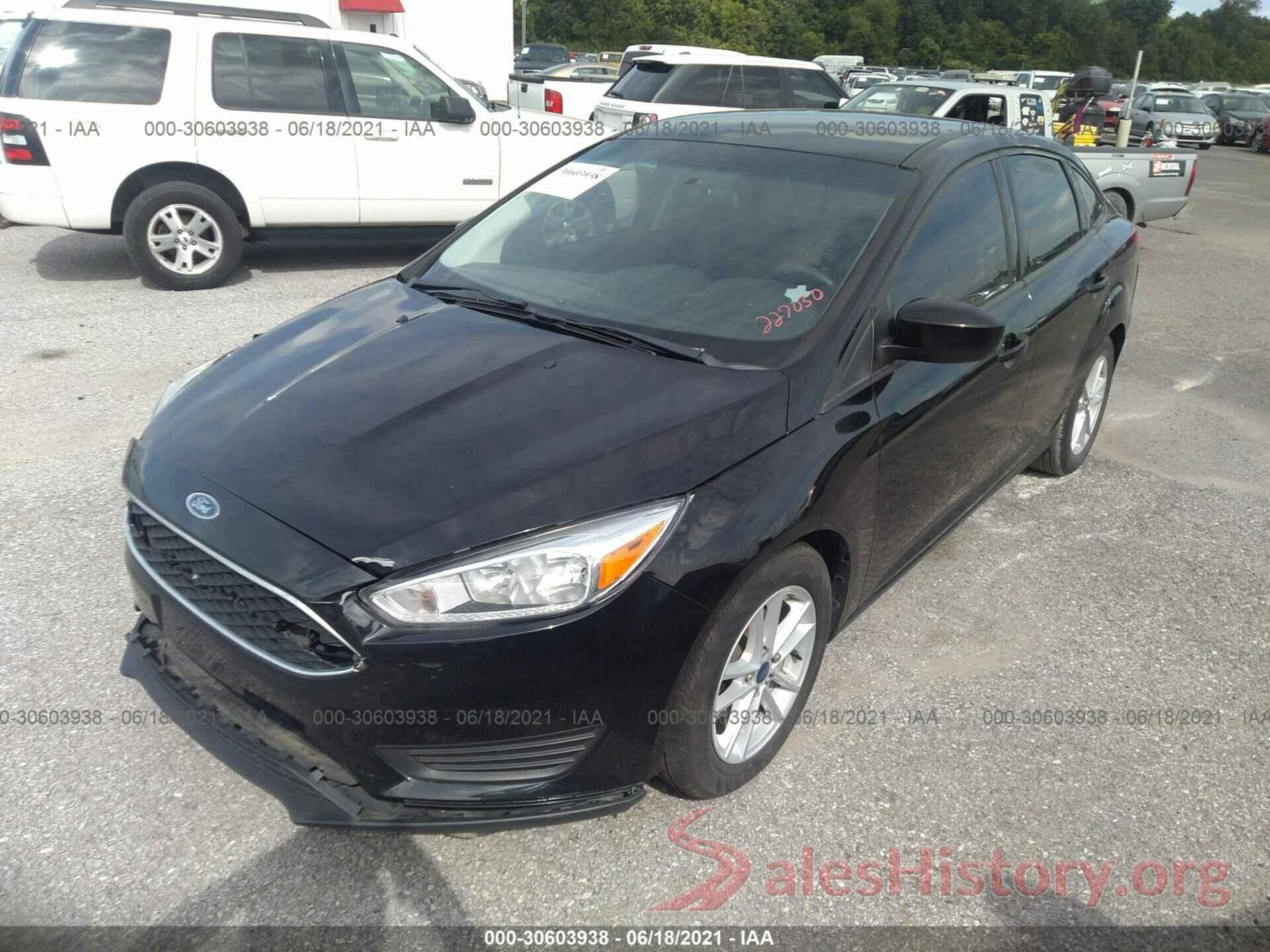 1FADP3F26JL227030 2018 FORD FOCUS