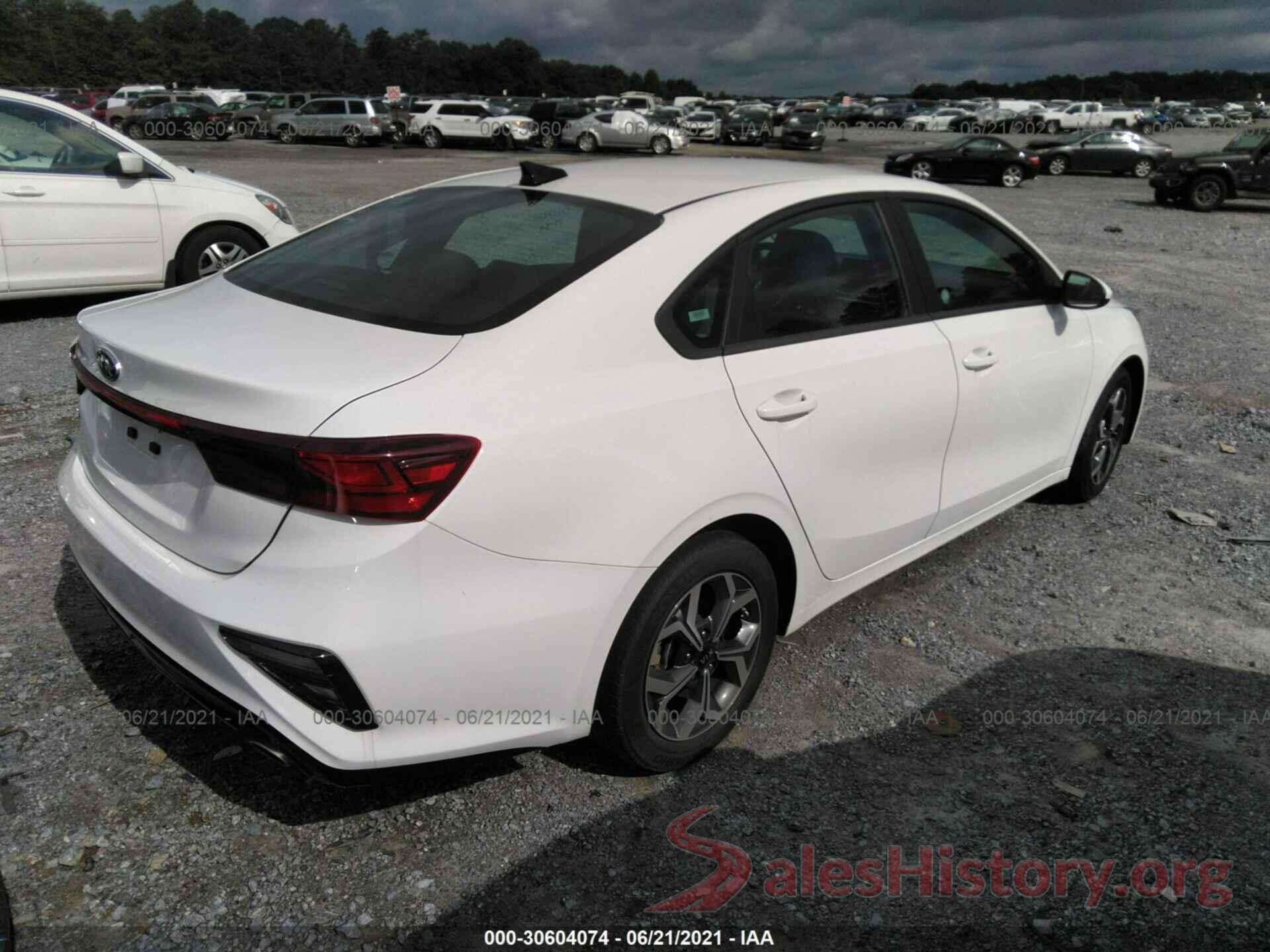 3KPF24AD2KE051863 2019 KIA FORTE