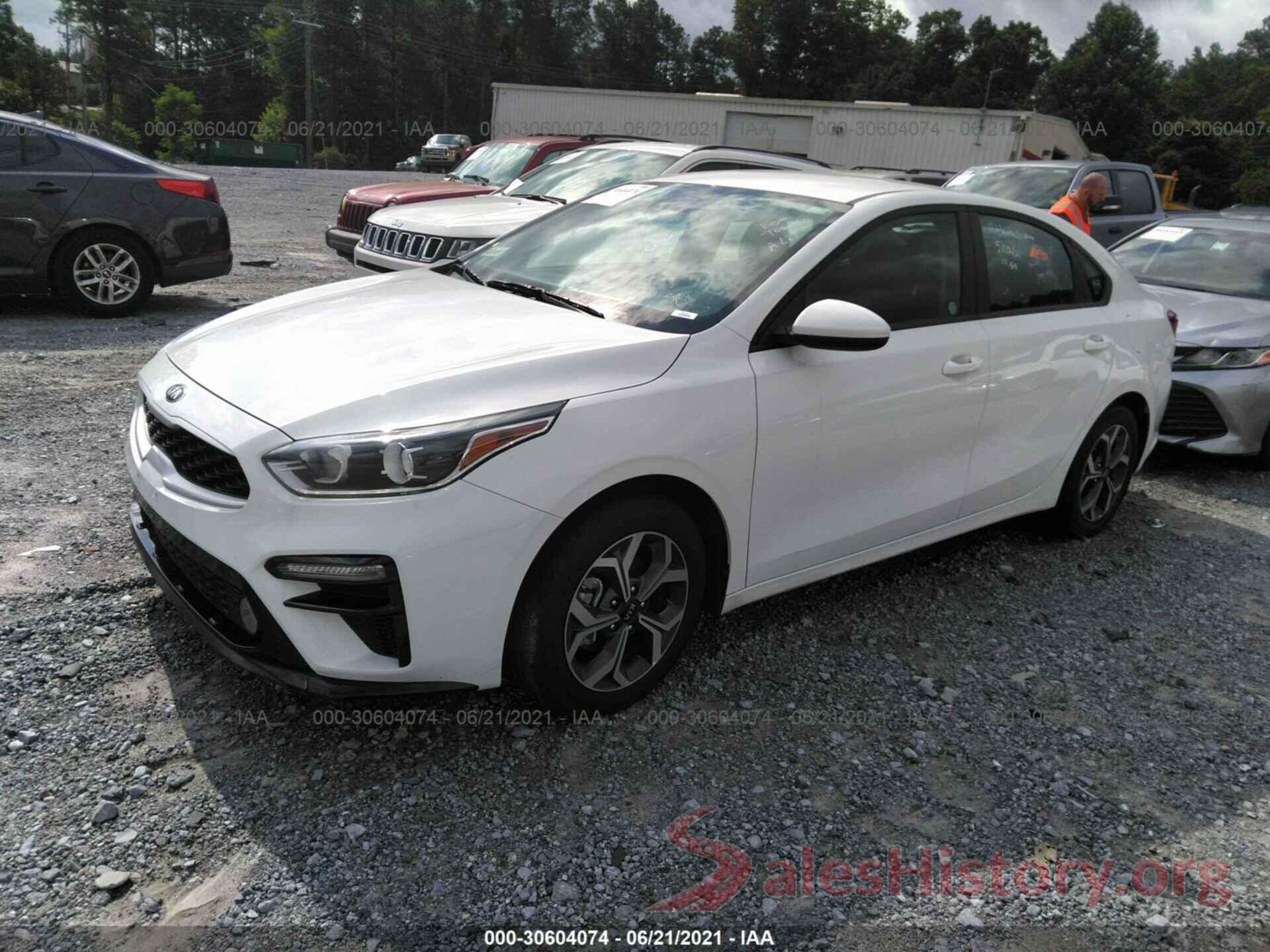 3KPF24AD2KE051863 2019 KIA FORTE