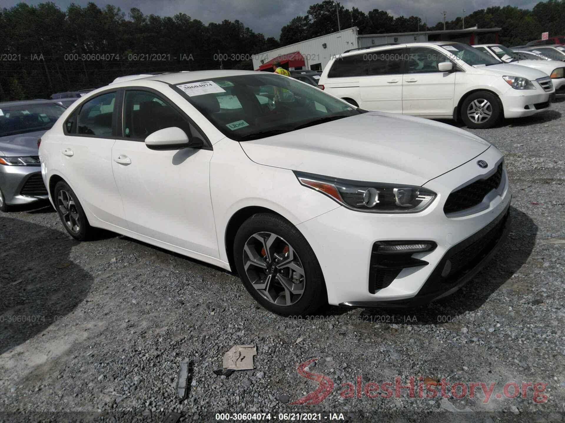 3KPF24AD2KE051863 2019 KIA FORTE