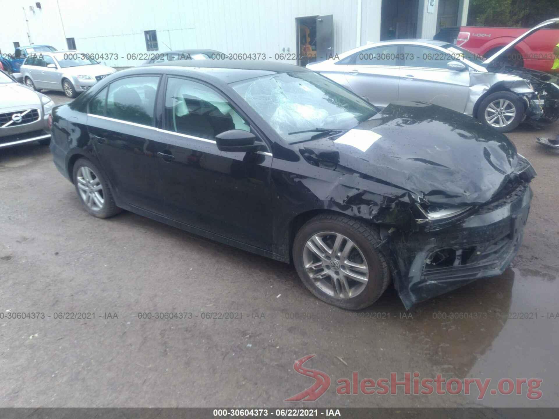 3VW167AJ4HM294141 2017 VOLKSWAGEN JETTA