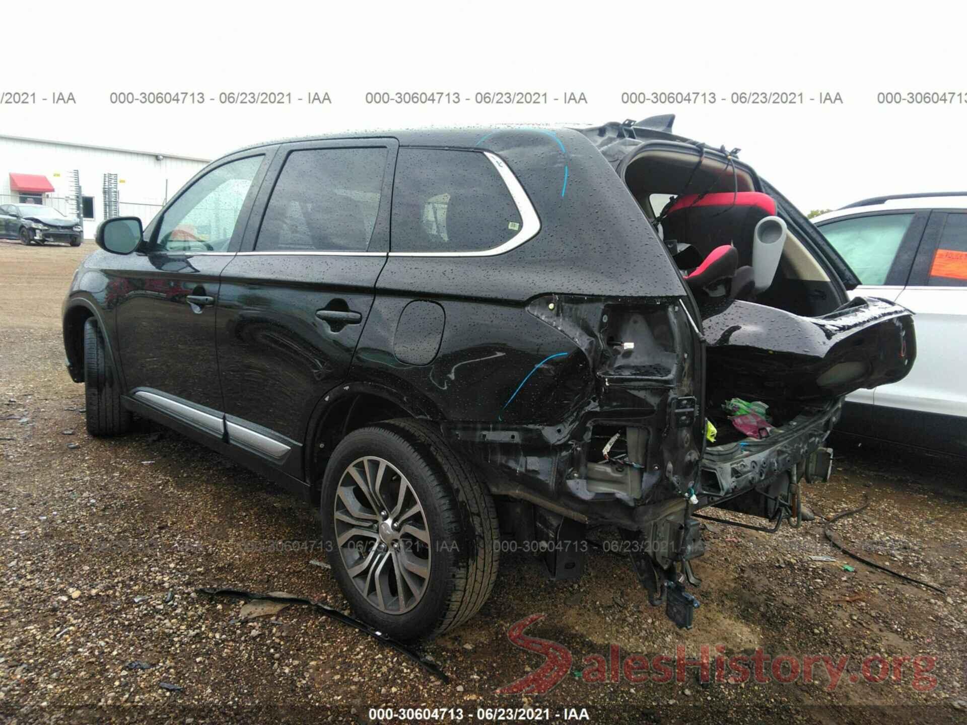 JA4AZ3A32JZ013926 2018 MITSUBISHI OUTLANDER