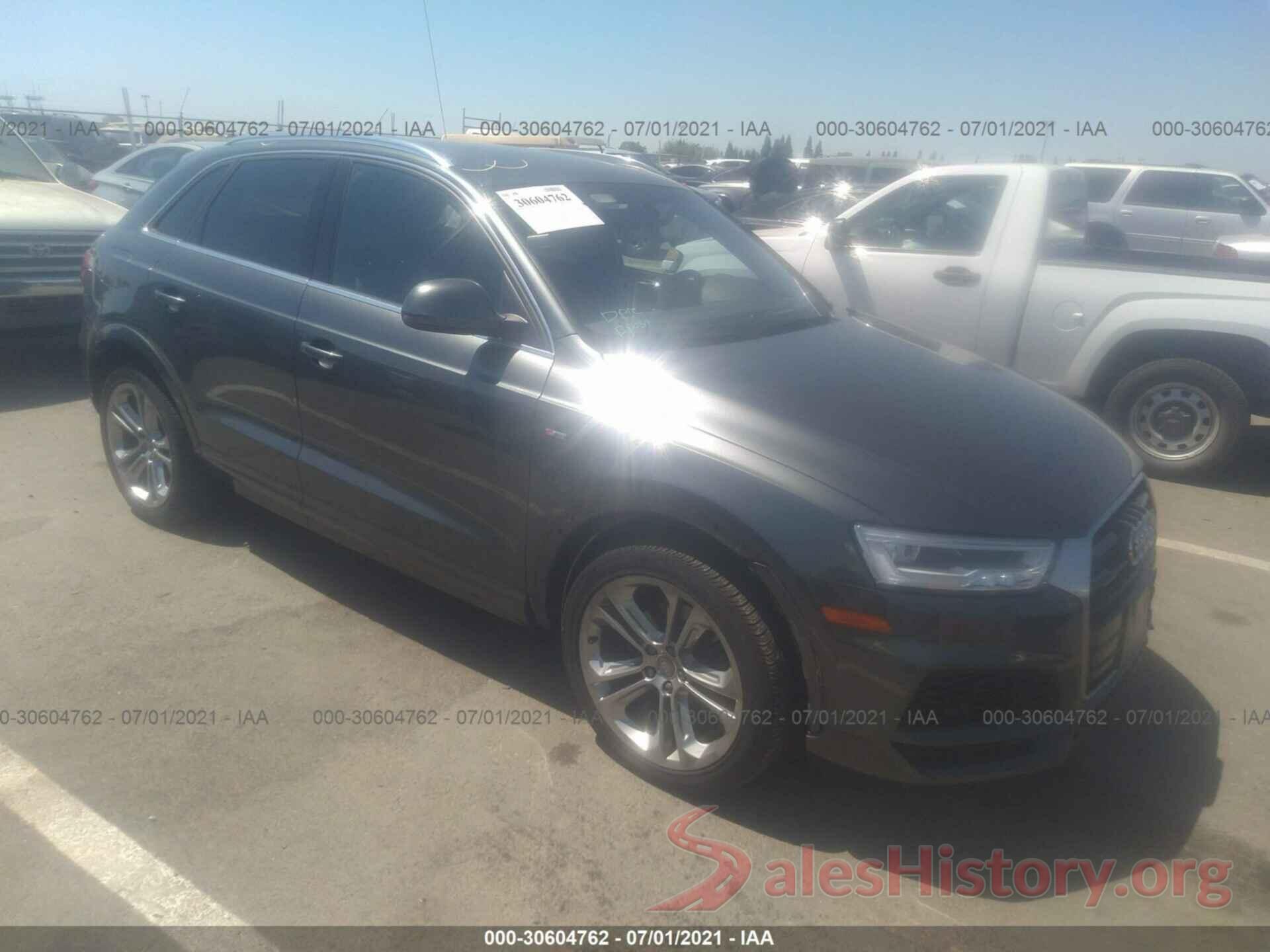 WA1JCCFS1JR032971 2018 AUDI Q3