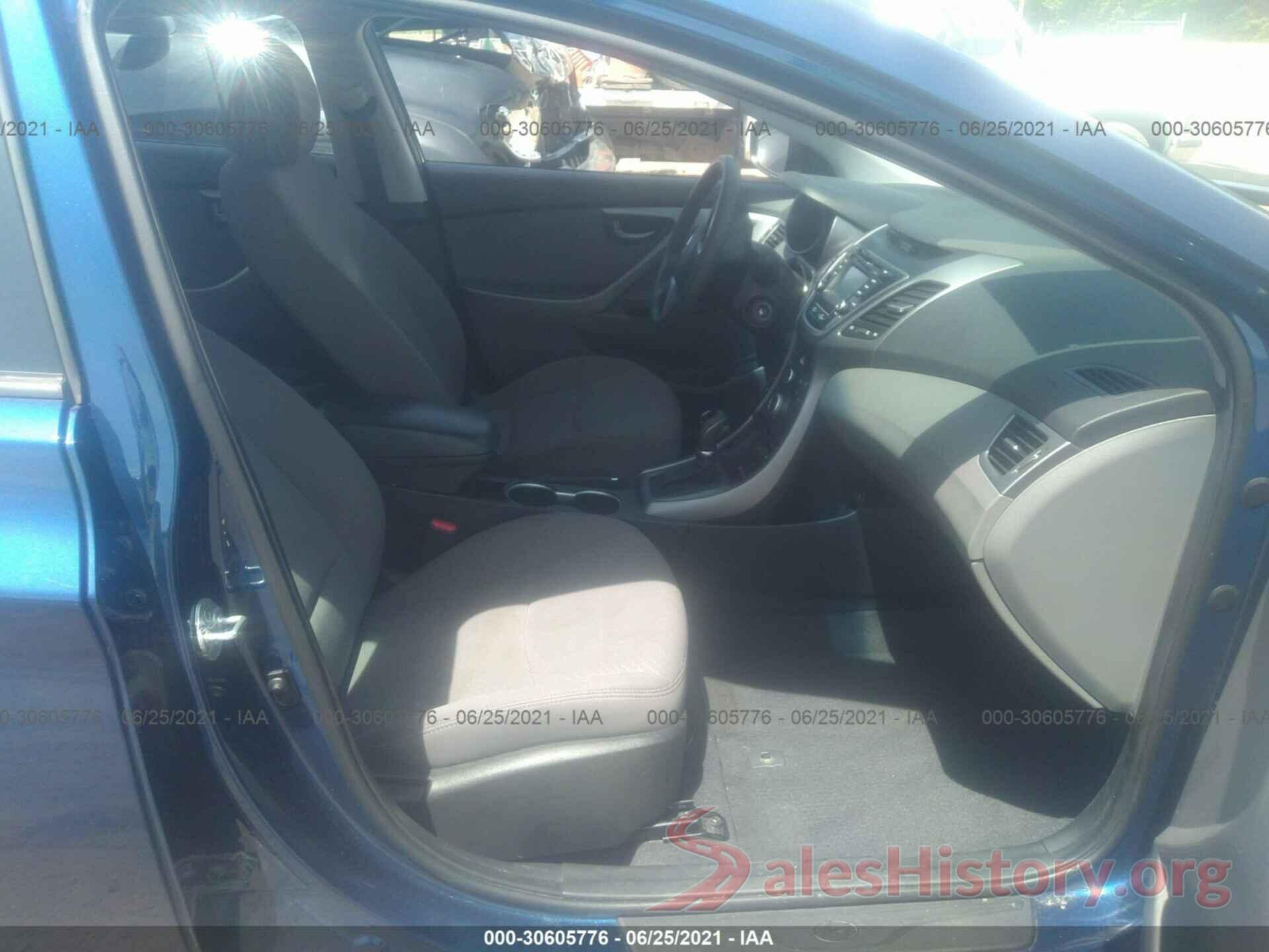 5NPDH4AE4GH720619 2016 HYUNDAI ELANTRA