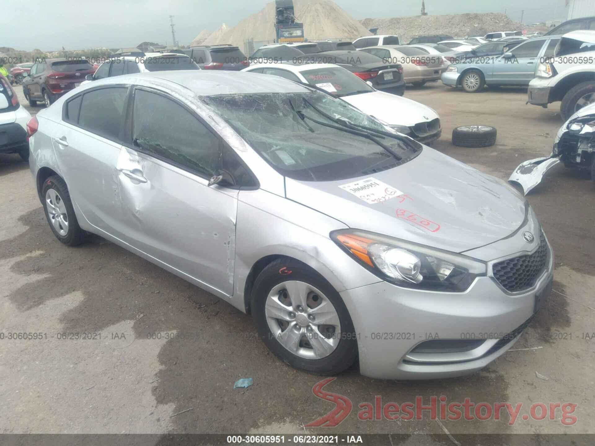 KNAFX4A69G5522698 2016 KIA FORTE