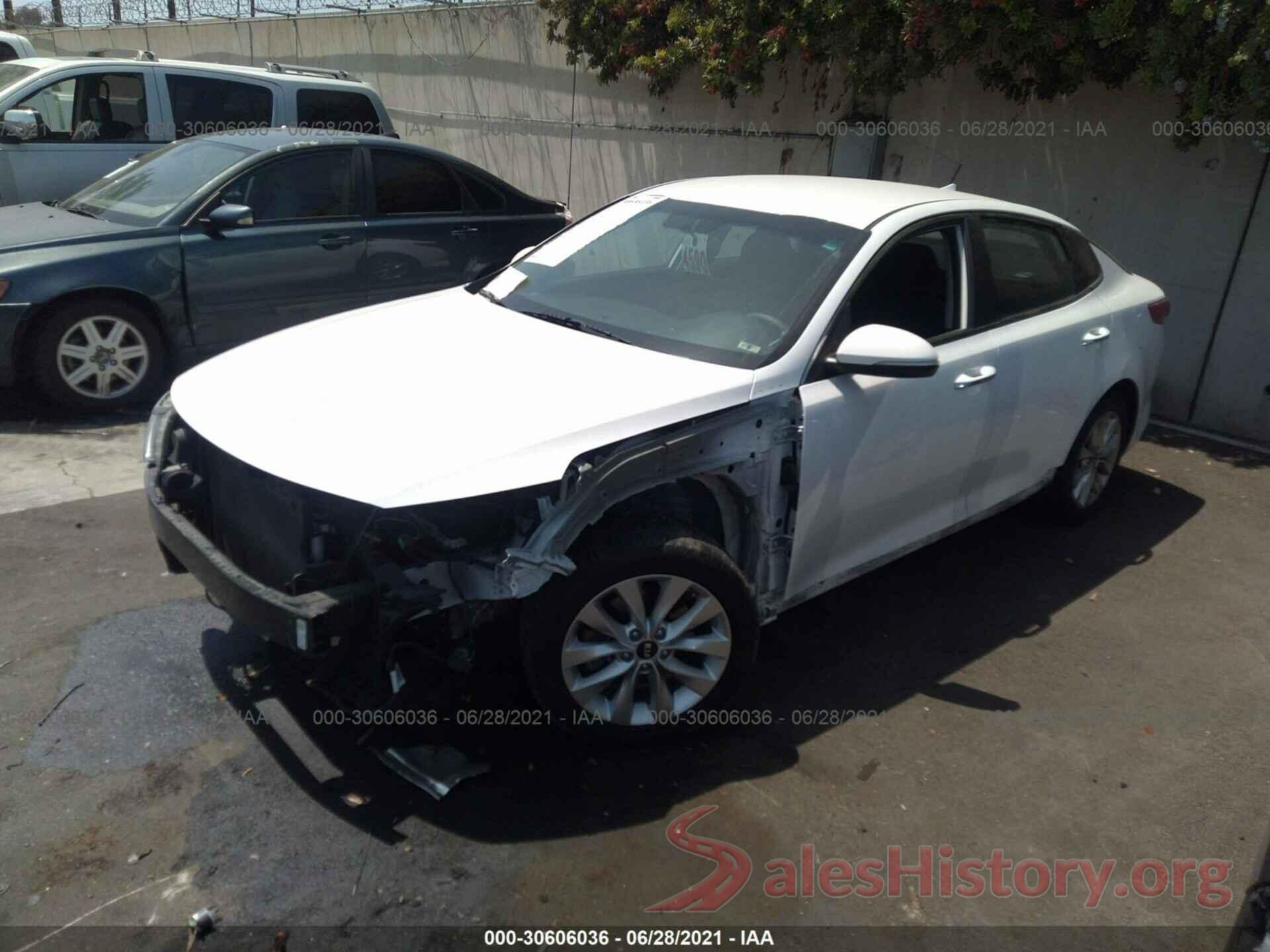 5XXGT4L38HG139242 2017 KIA OPTIMA