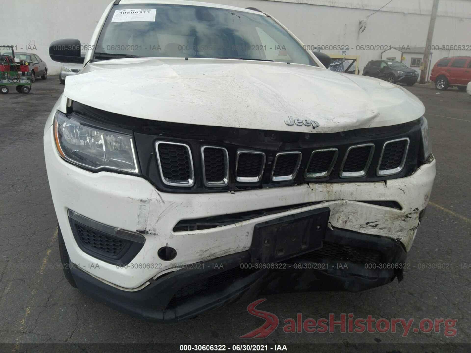 3C4NJDAB8HT698656 2017 JEEP COMPASS