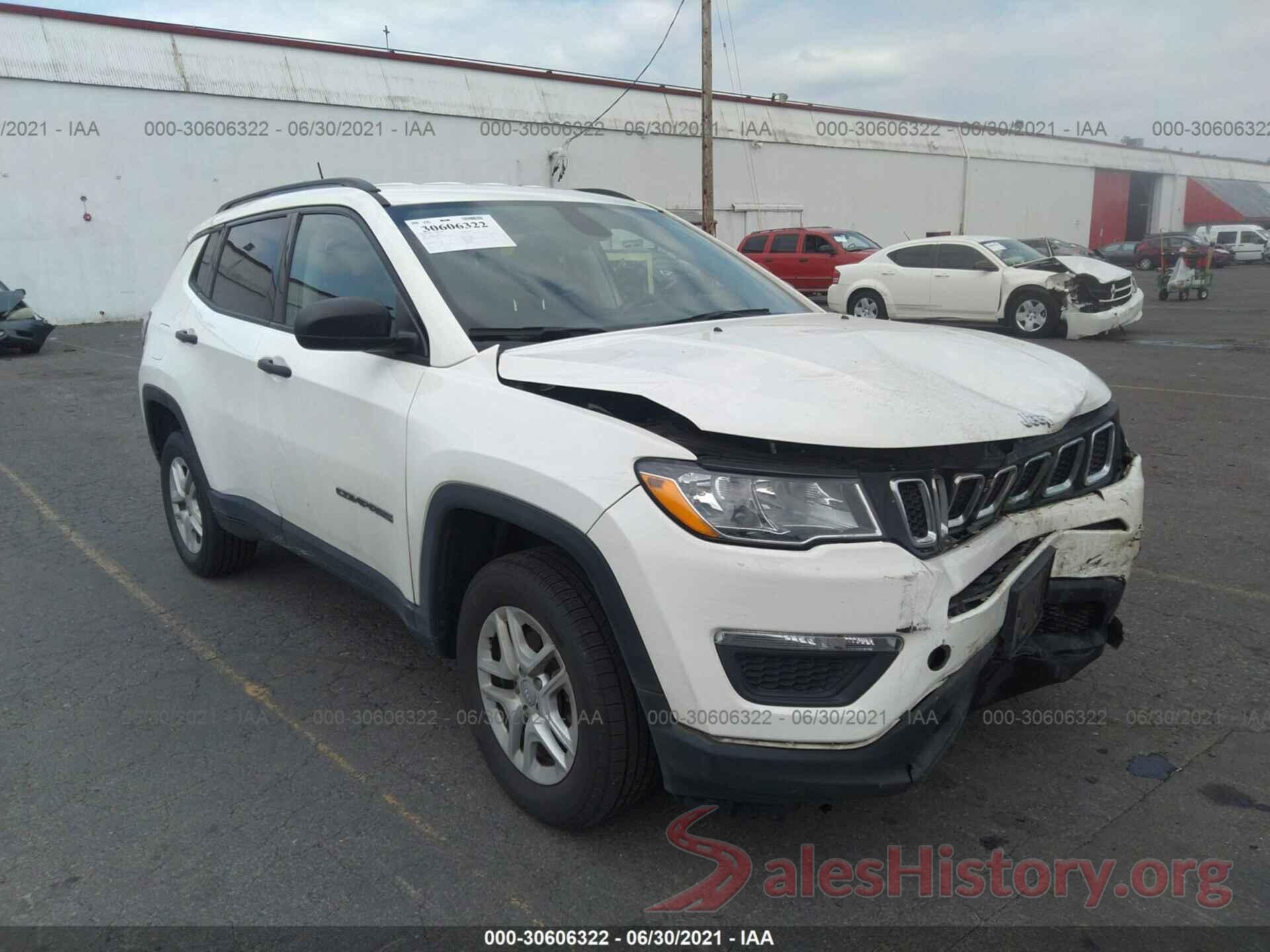 3C4NJDAB8HT698656 2017 JEEP COMPASS