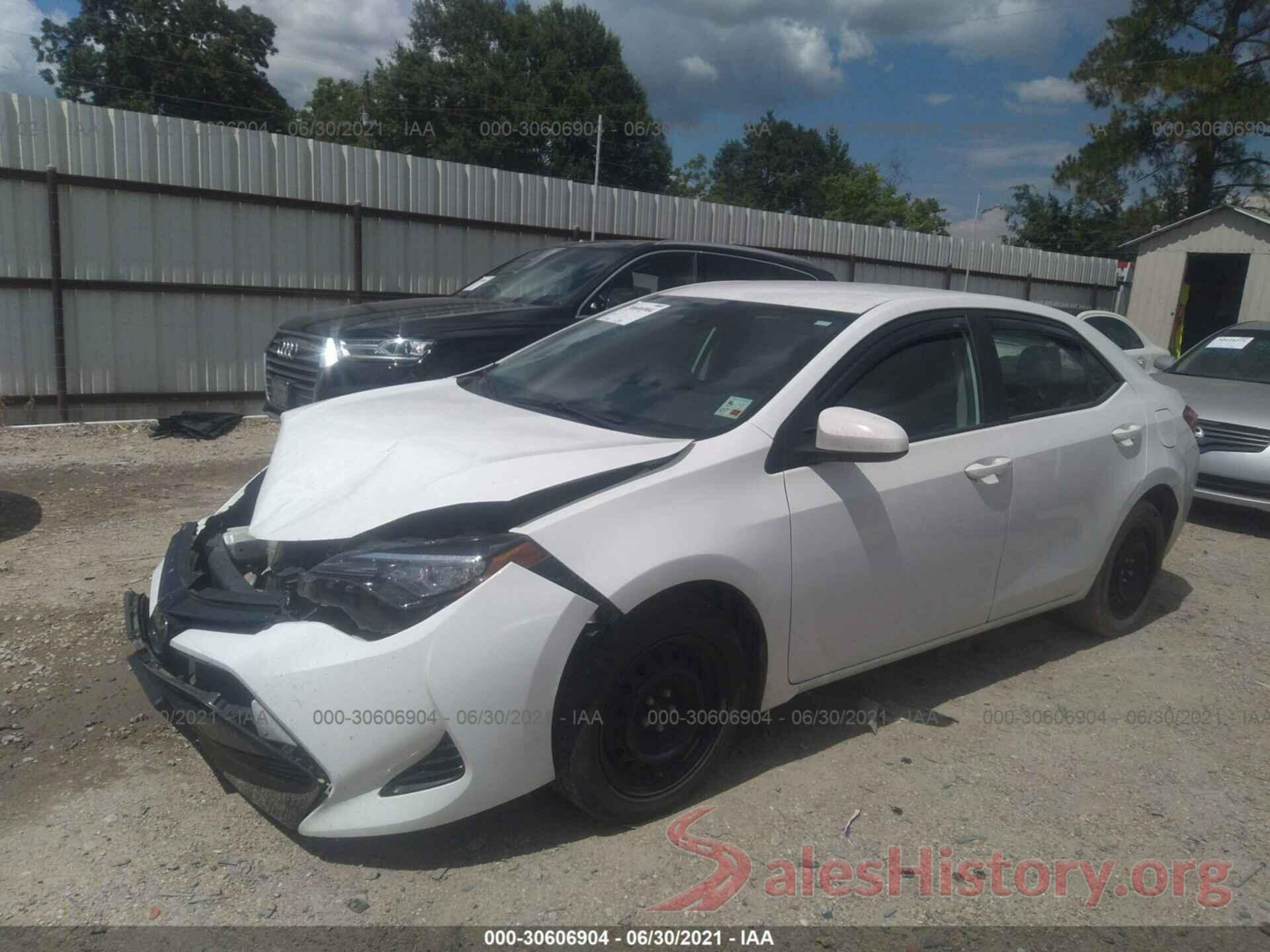 5YFBURHE8HP601482 2017 TOYOTA COROLLA