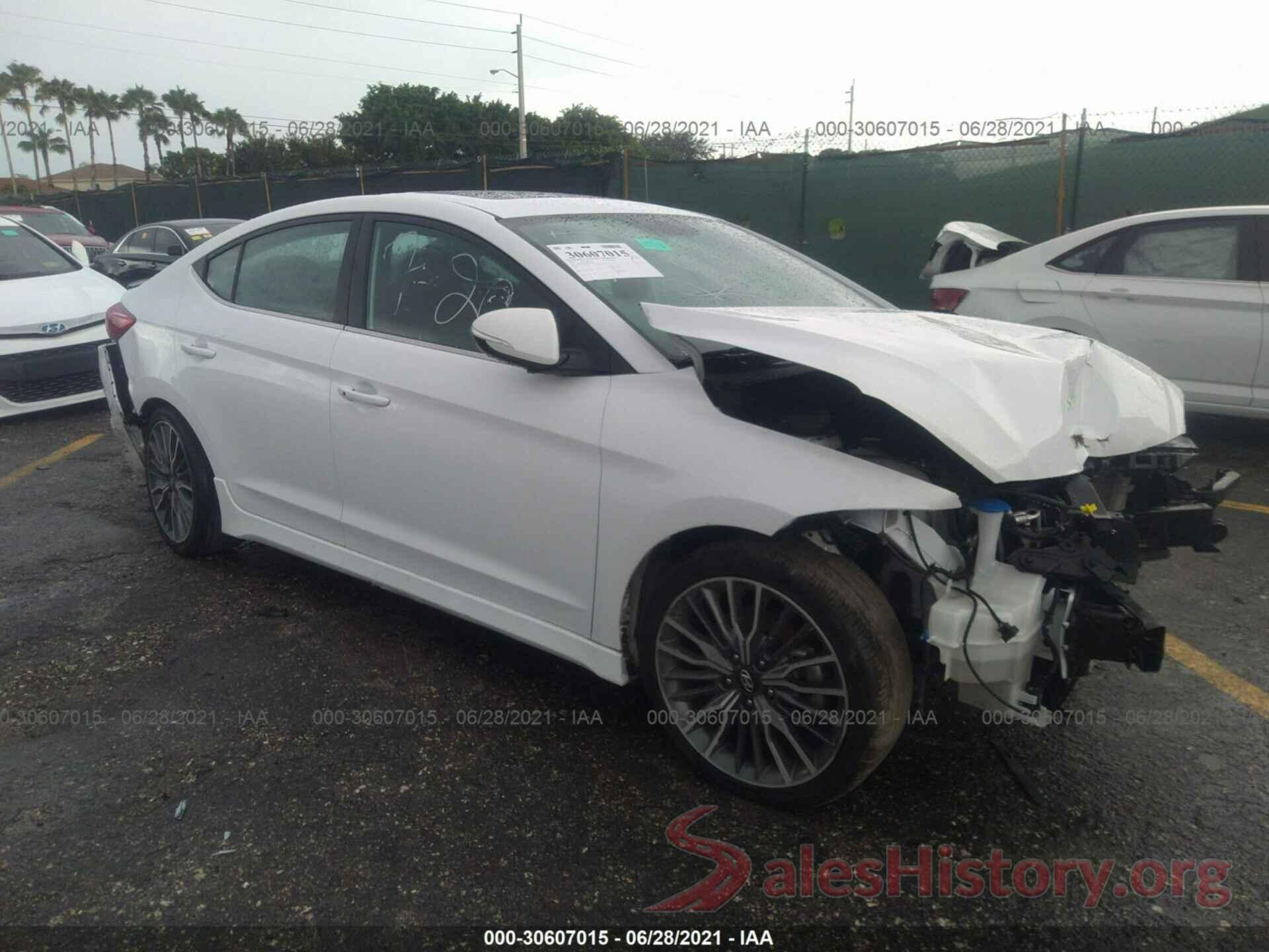 KMHD04LB9JU558067 2018 HYUNDAI ELANTRA