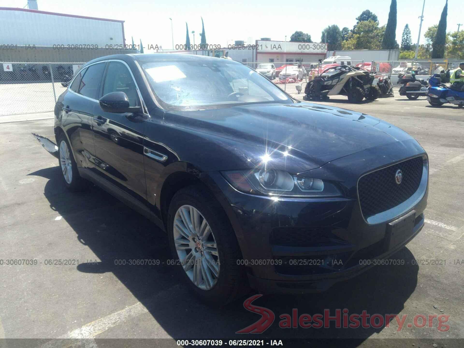 SADCJ2FX3LA636263 2020 JAGUAR F-PACE