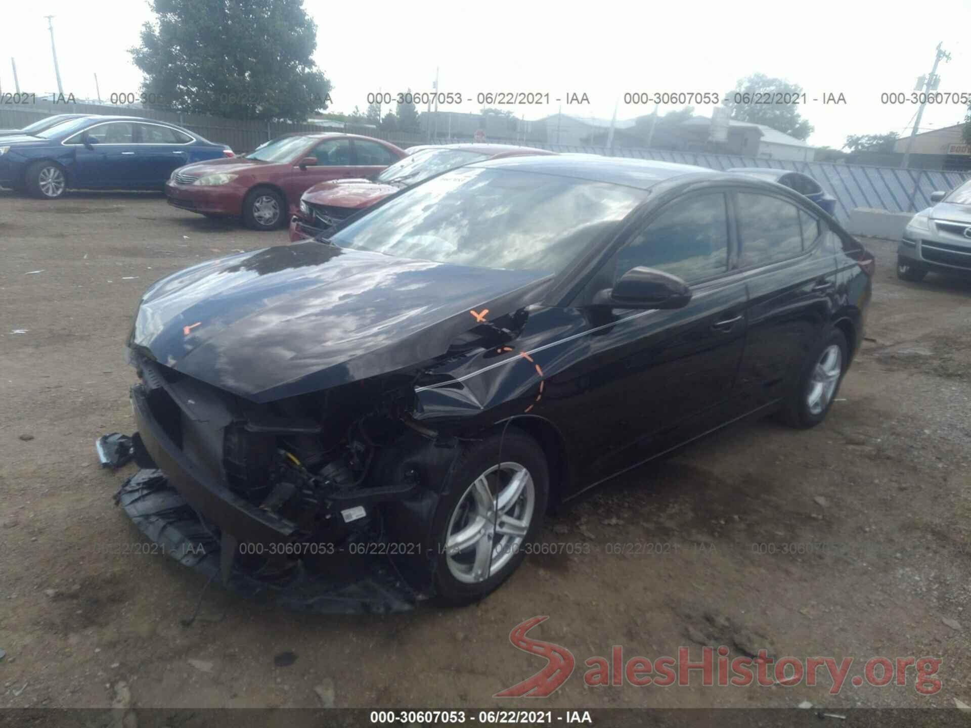 5NPD74LFXKH448479 2019 HYUNDAI ELANTRA