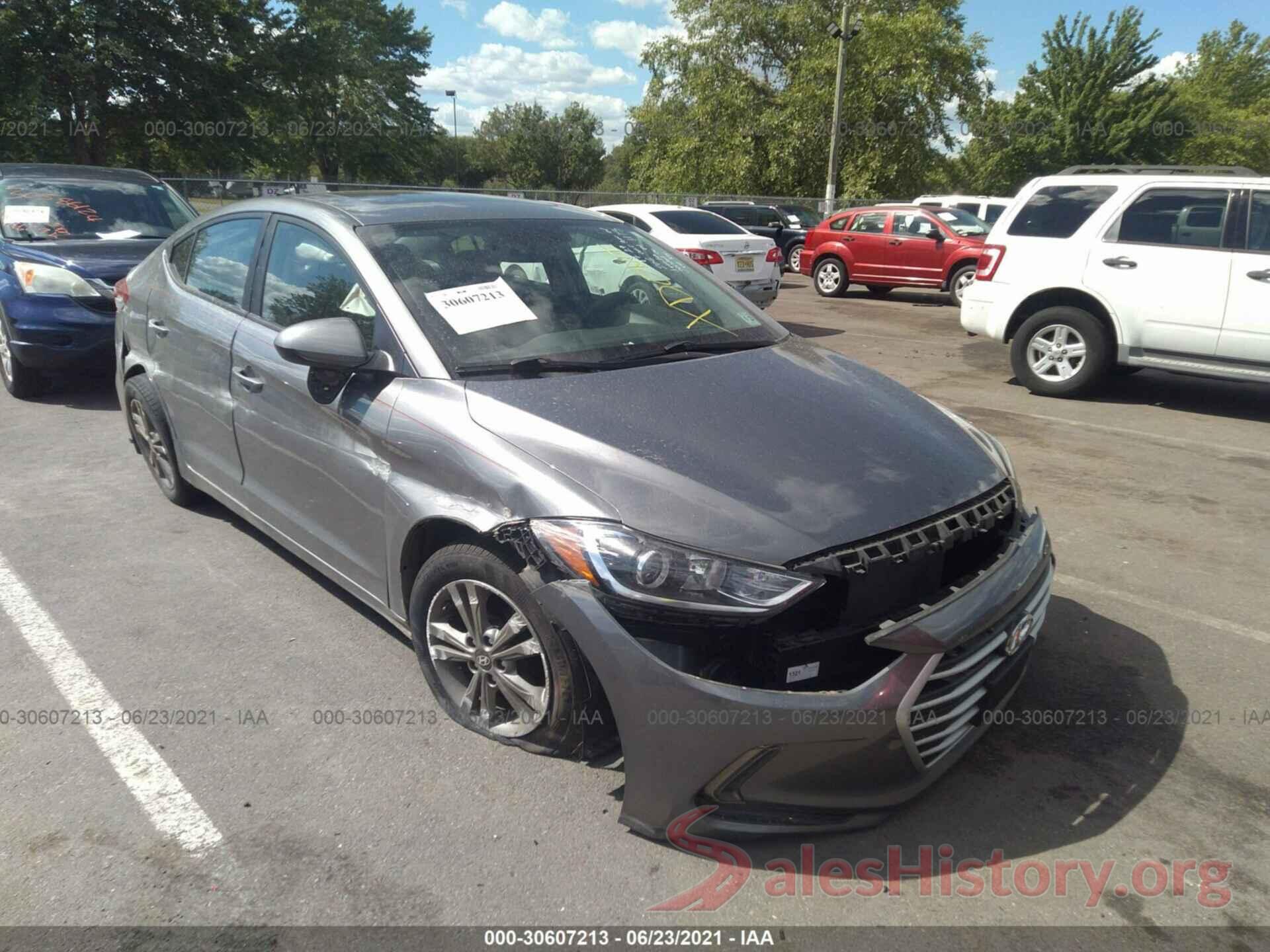 5NPD84LF8JH266825 2018 HYUNDAI ELANTRA