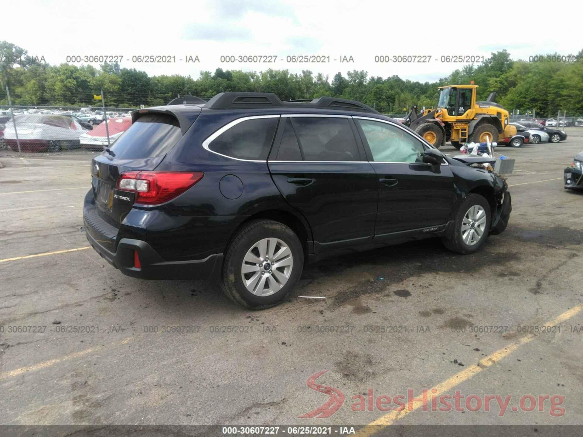 4S4BSAHC8J3373371 2018 SUBARU OUTBACK