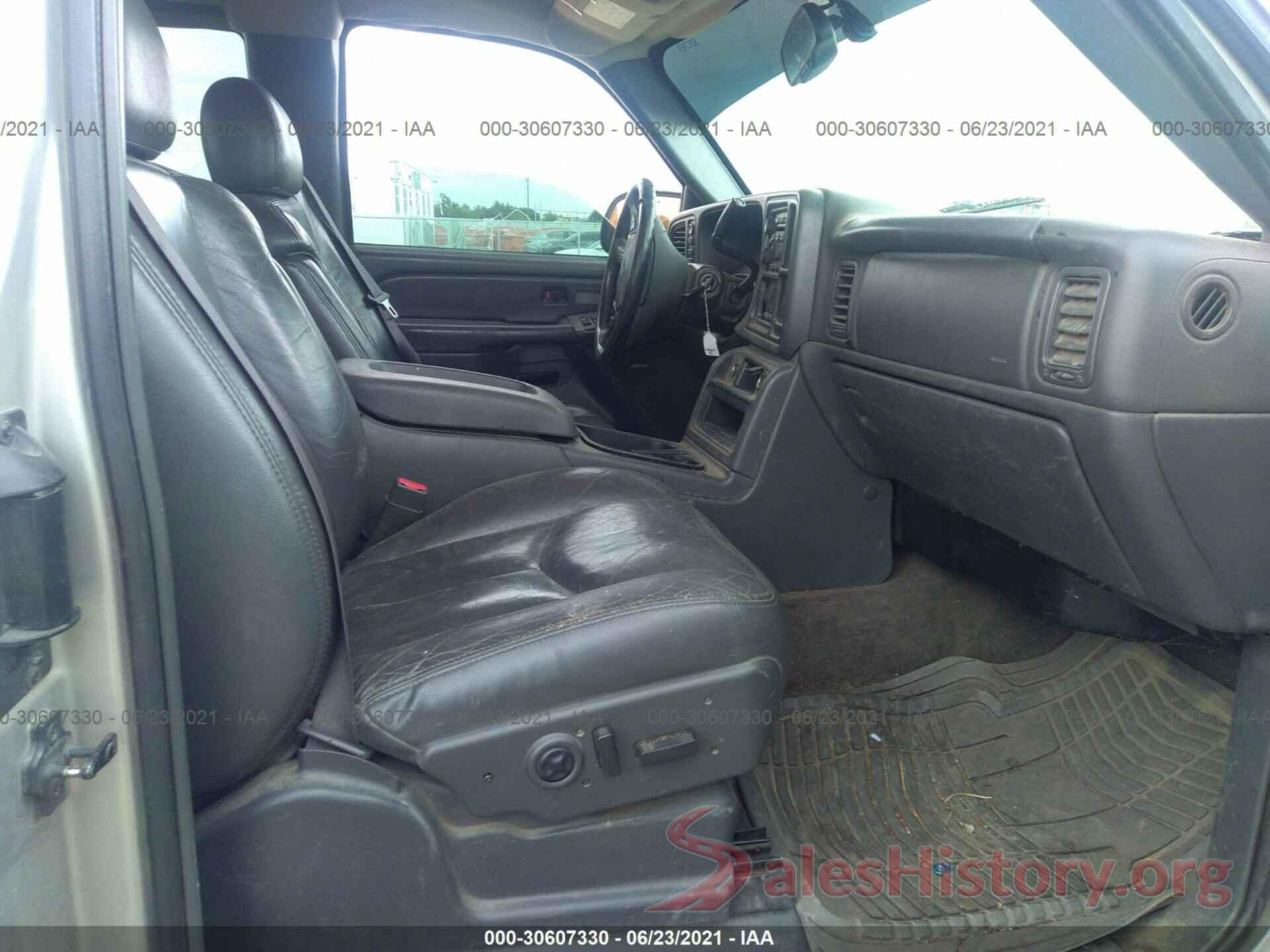 1HGCV1F30JA217812 2004 CHEVROLET SILVERADO 1500