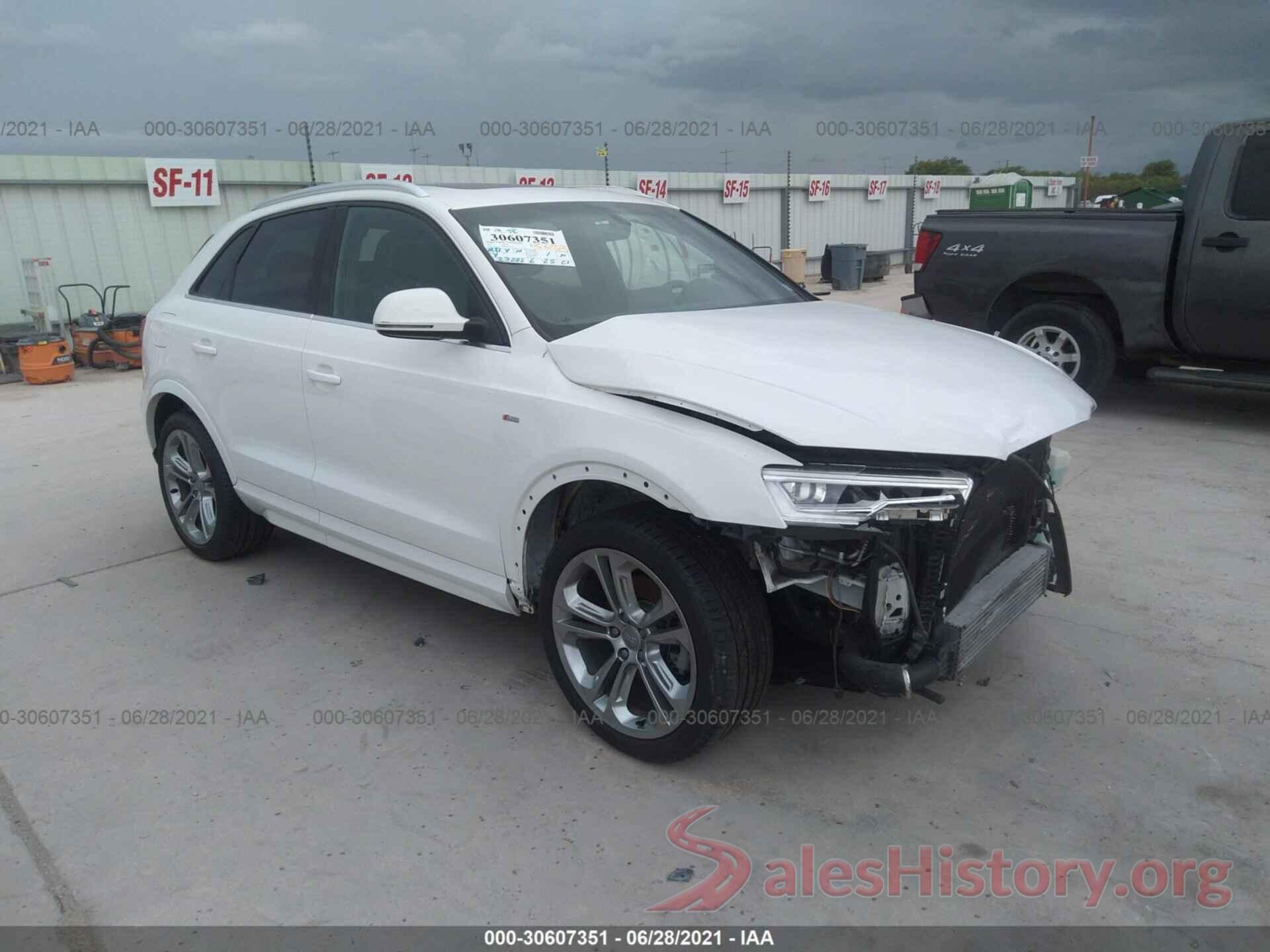 WA1FCCFS6HR017673 2017 AUDI Q3