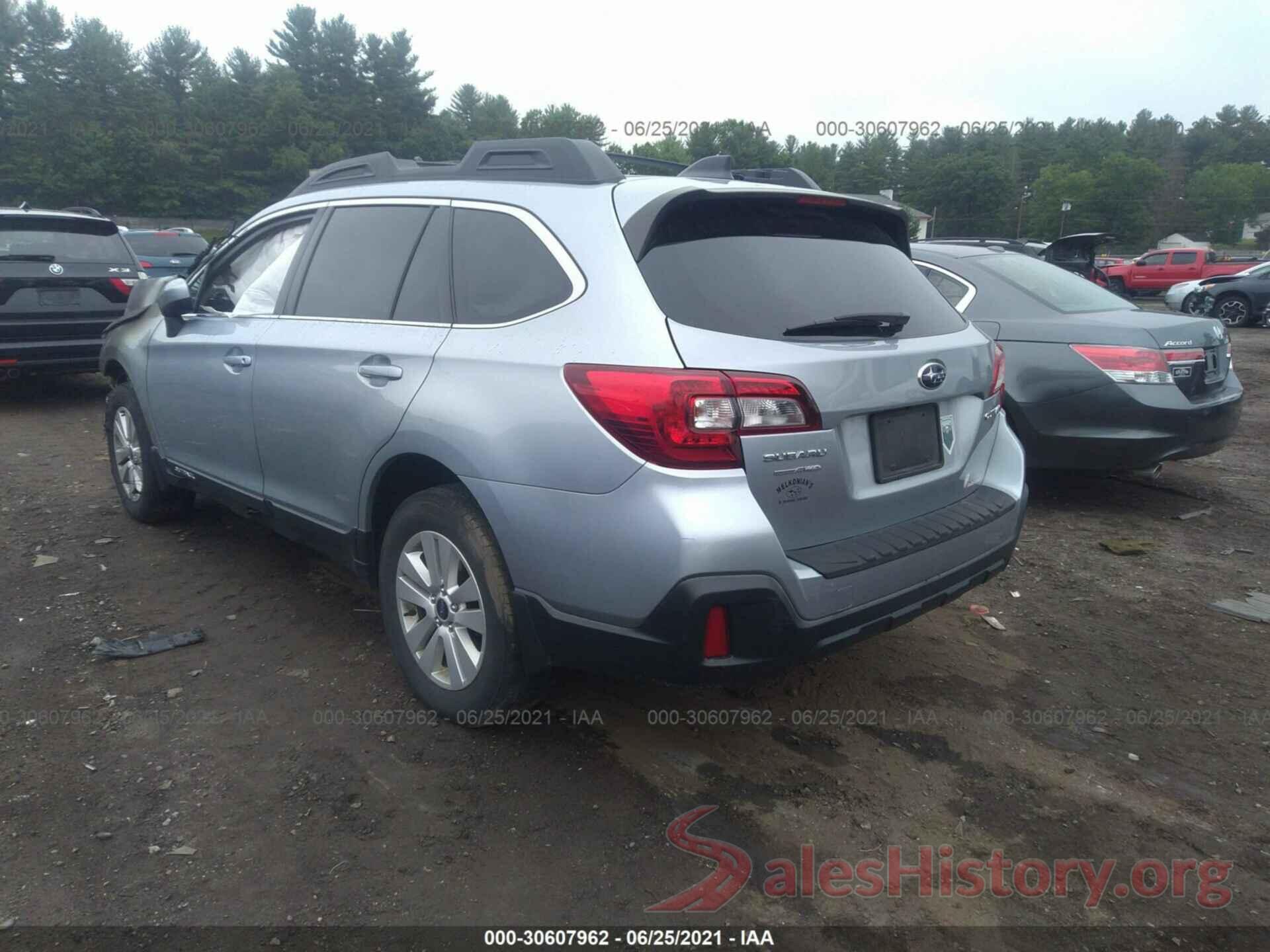 4S4BSADC1J3312045 2018 SUBARU OUTBACK