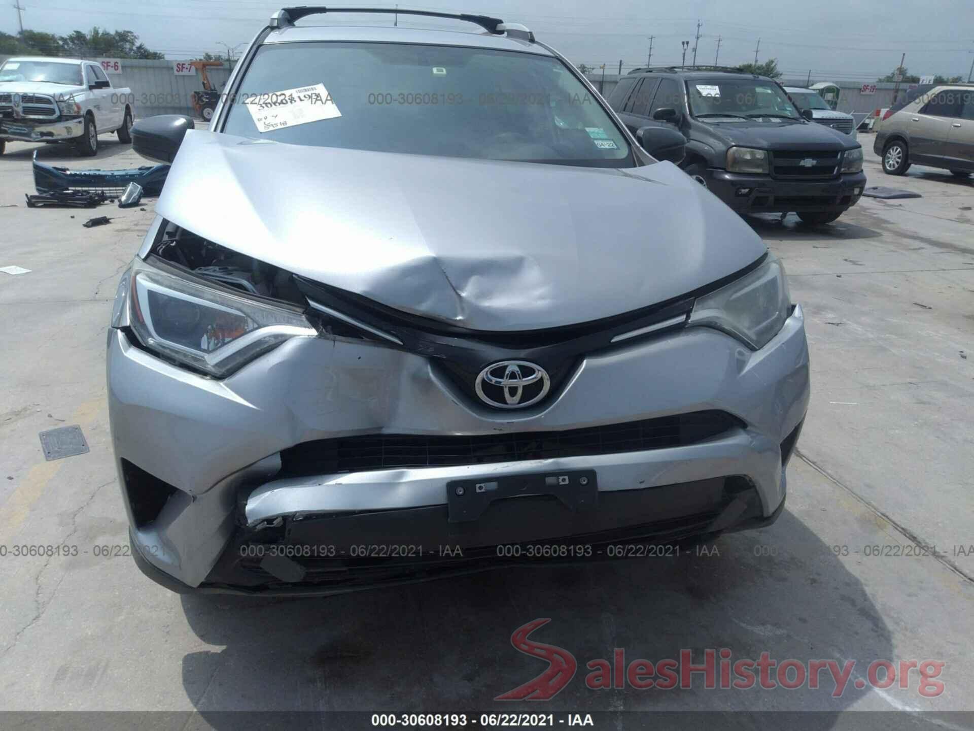 2T3ZFREV0GW272195 2016 TOYOTA RAV4