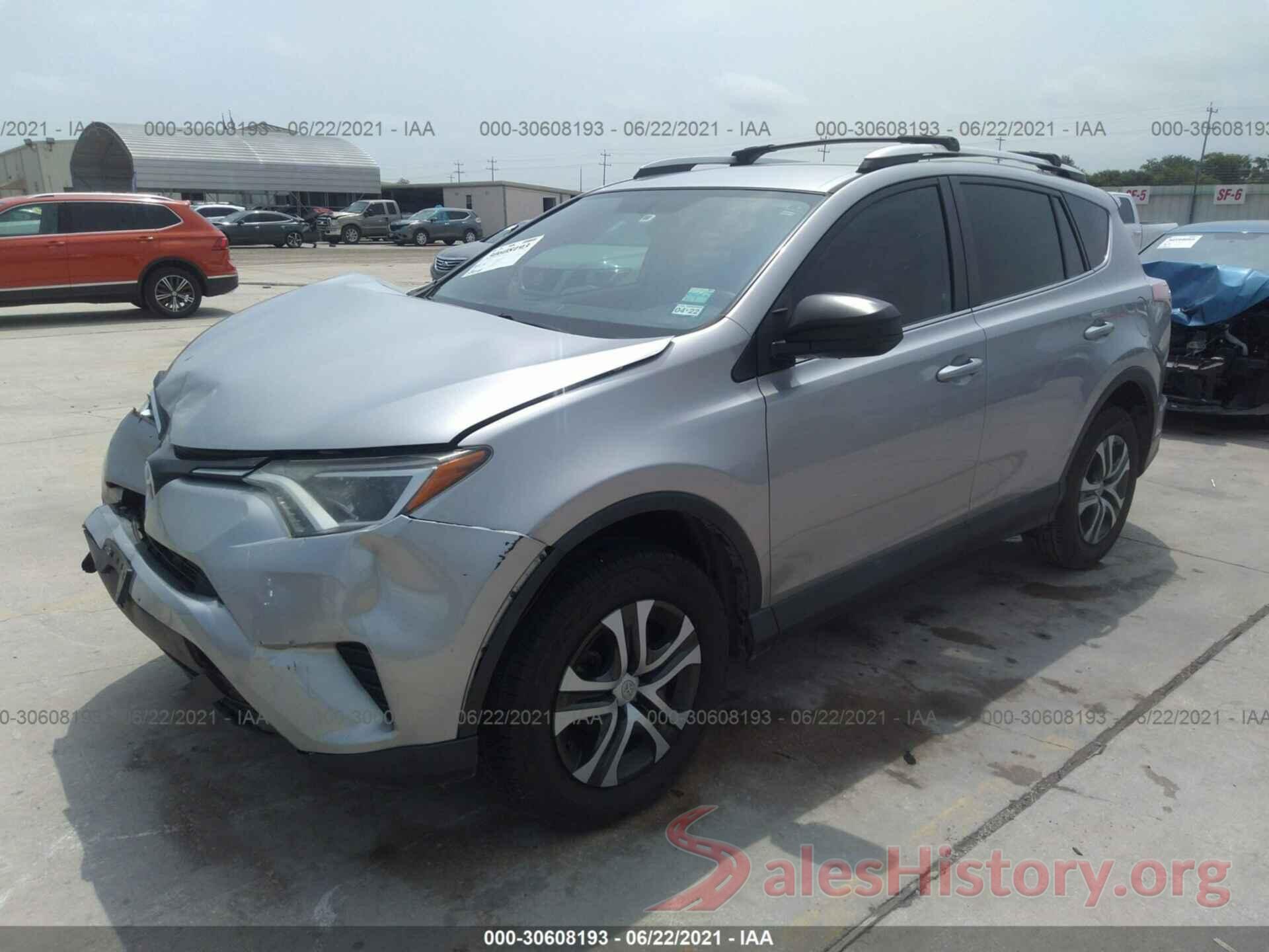 2T3ZFREV0GW272195 2016 TOYOTA RAV4