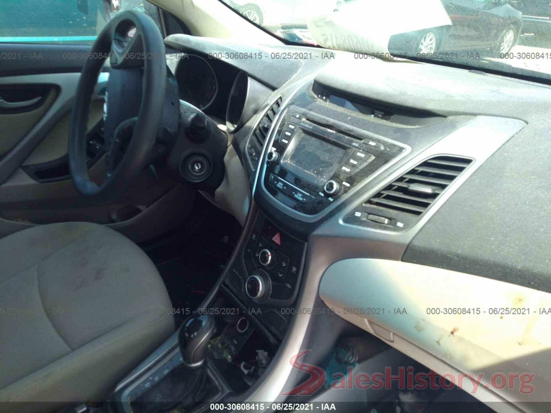 5NPDH4AE1GH655132 2016 HYUNDAI ELANTRA