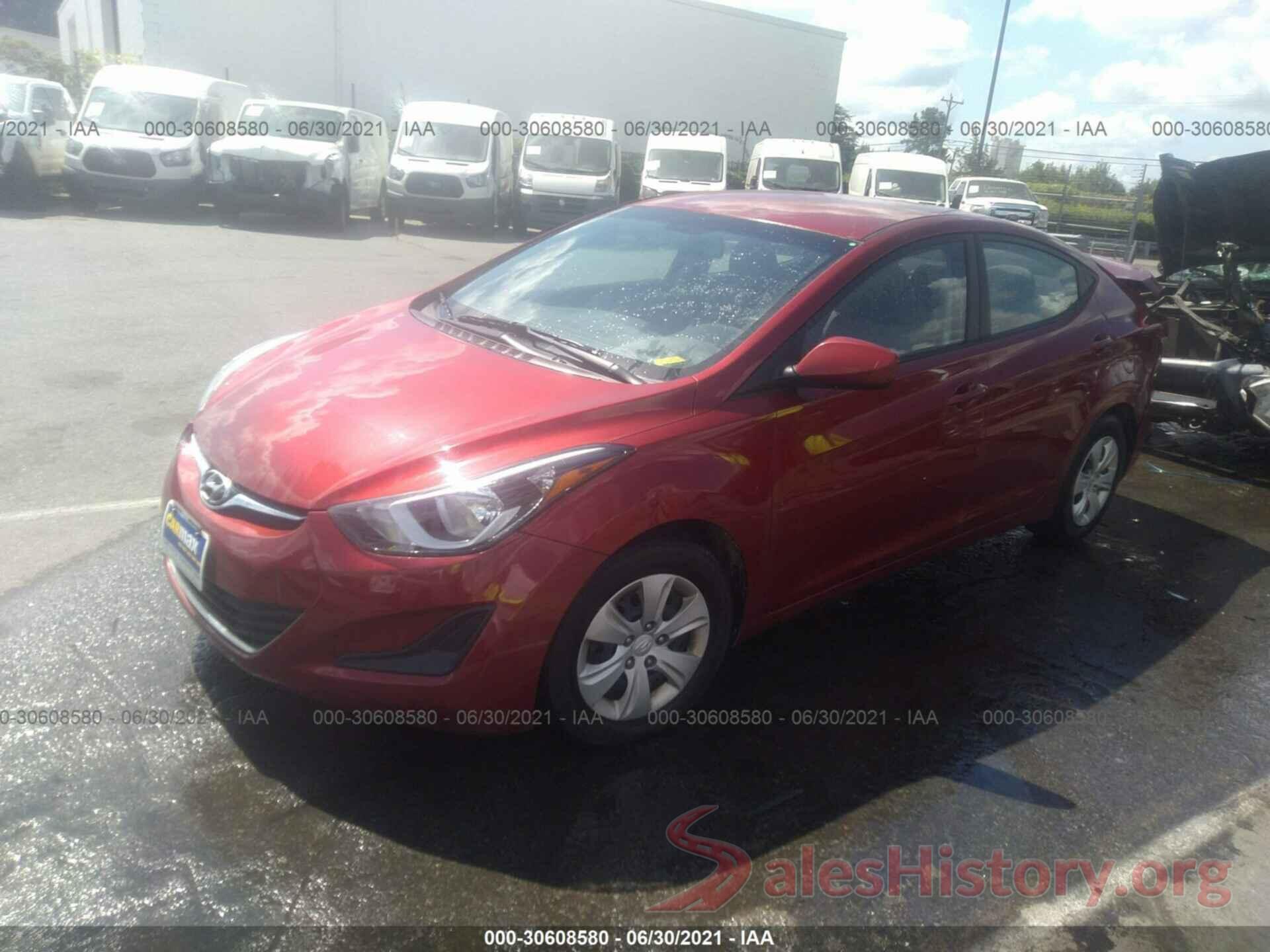 5NPDH4AE5GH697349 2016 HYUNDAI ELANTRA