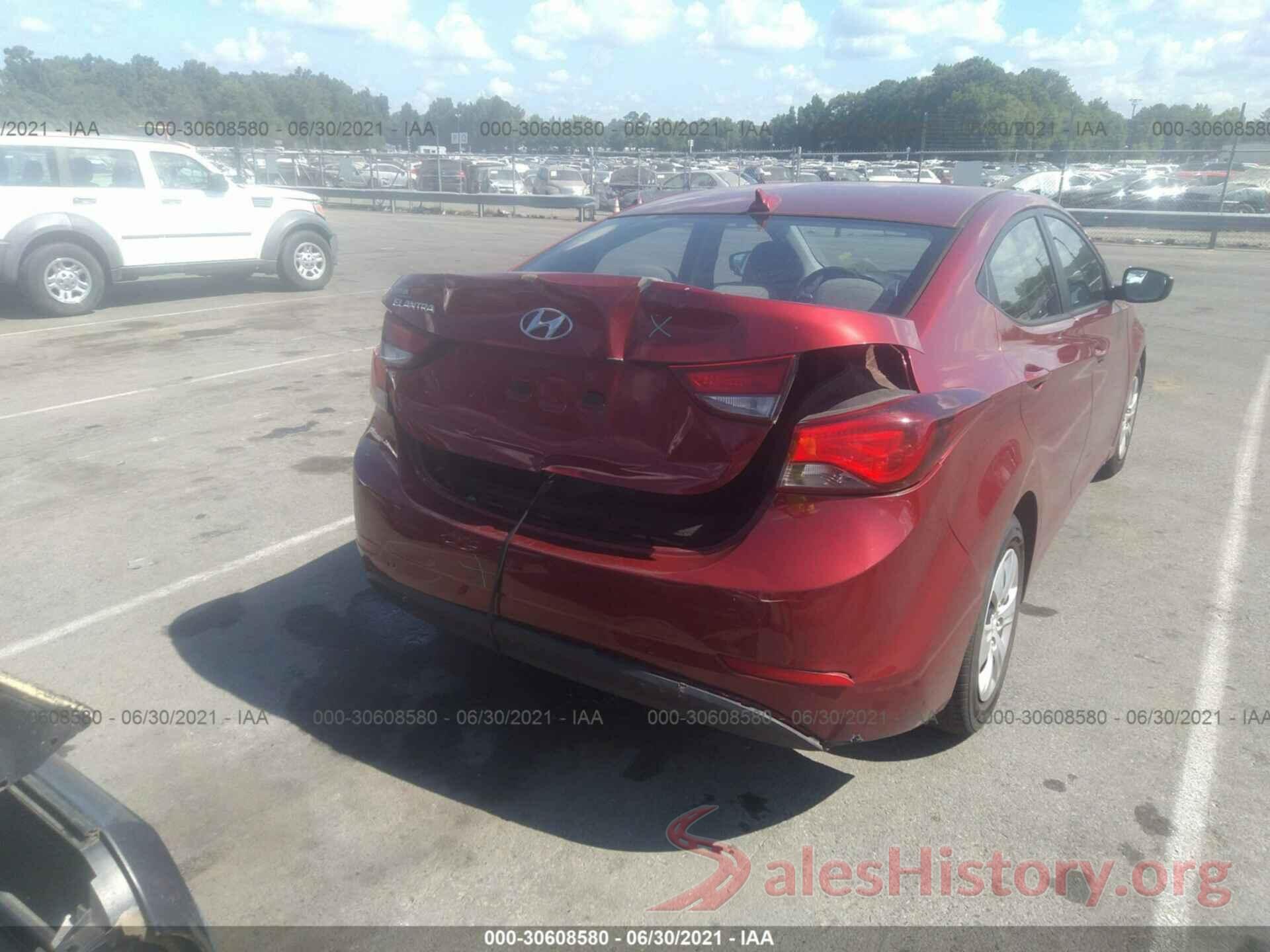 5NPDH4AE5GH697349 2016 HYUNDAI ELANTRA