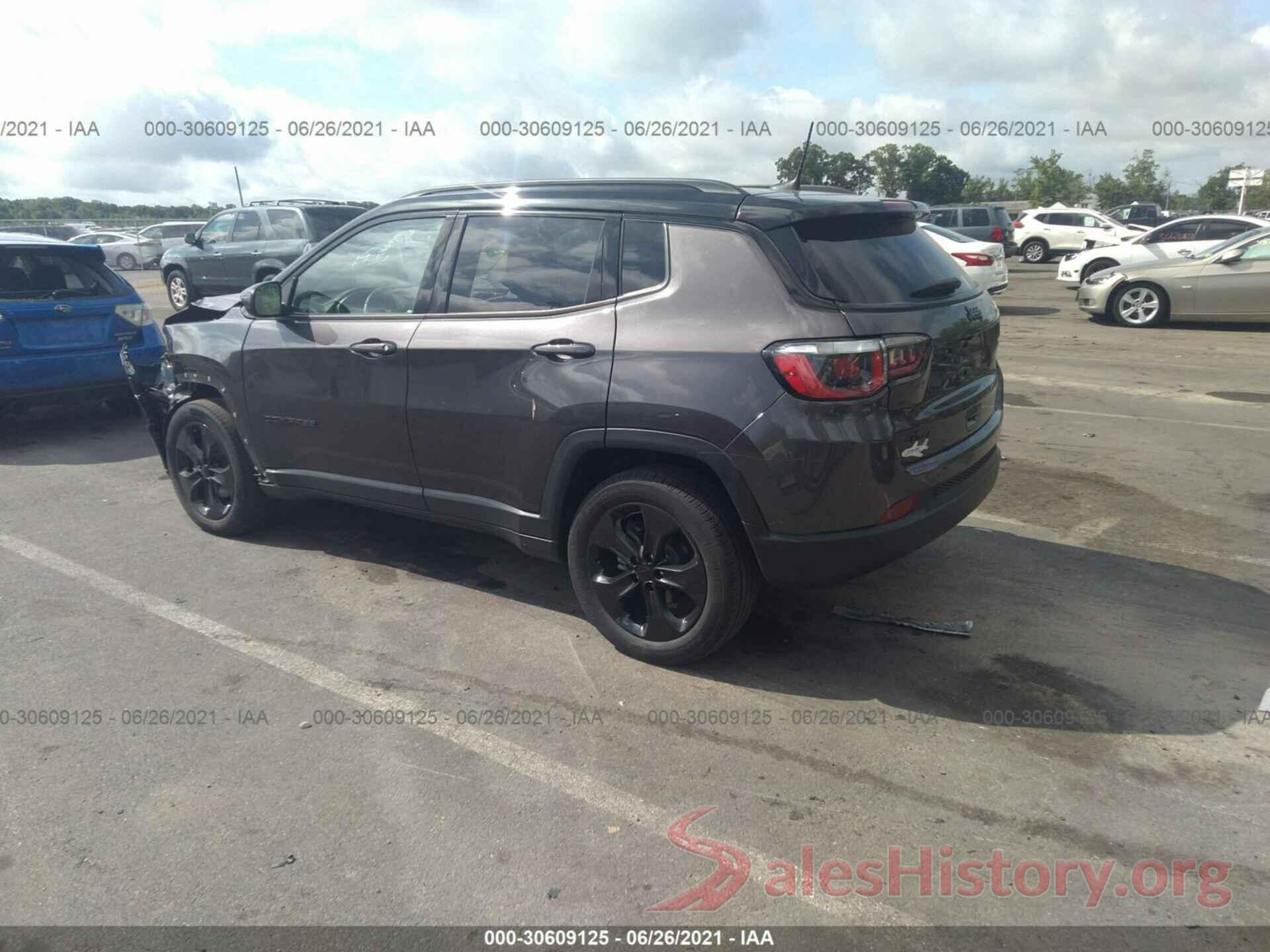 3C4NJDBB7JT395498 2018 JEEP COMPASS