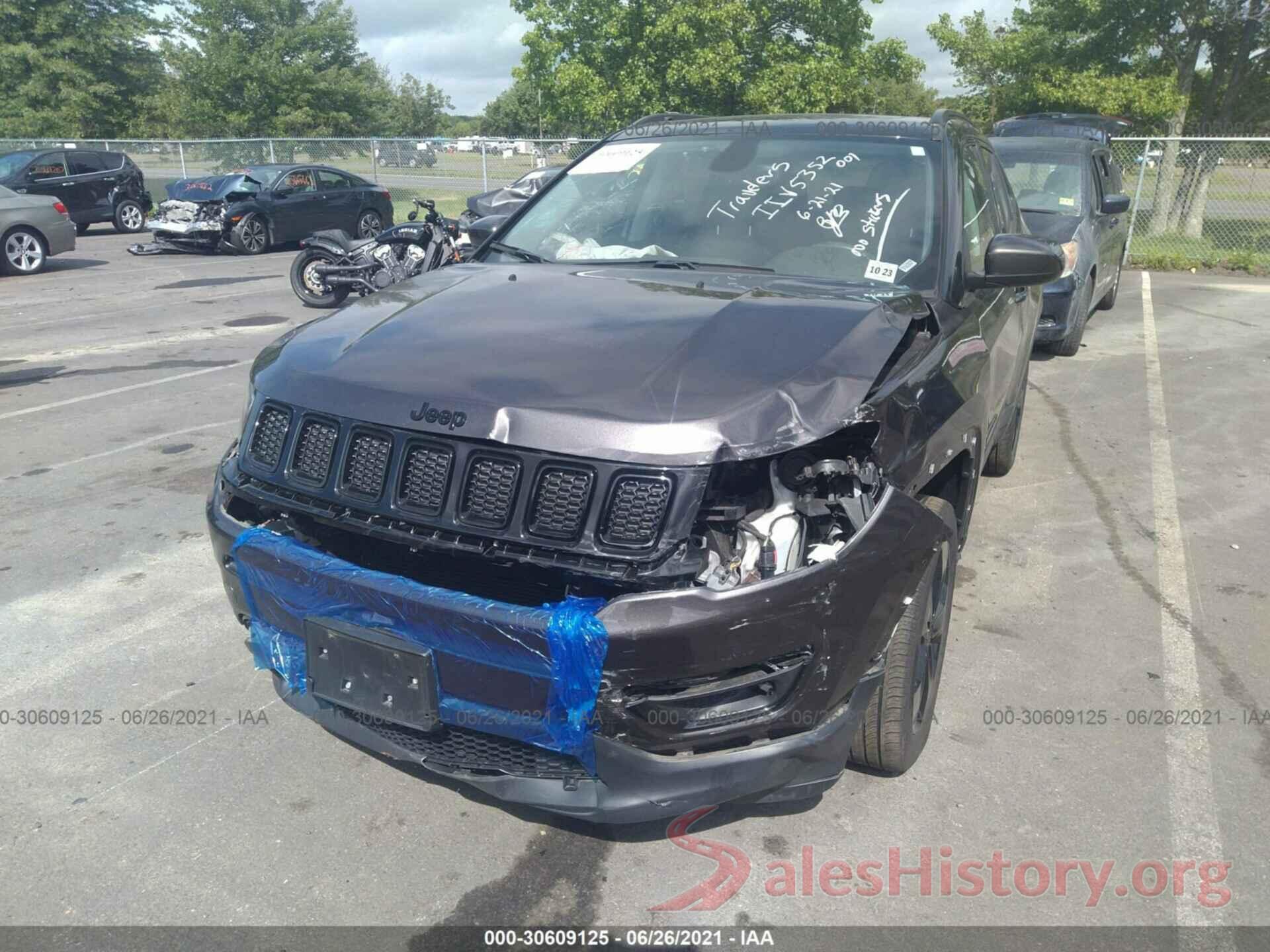 3C4NJDBB7JT395498 2018 JEEP COMPASS