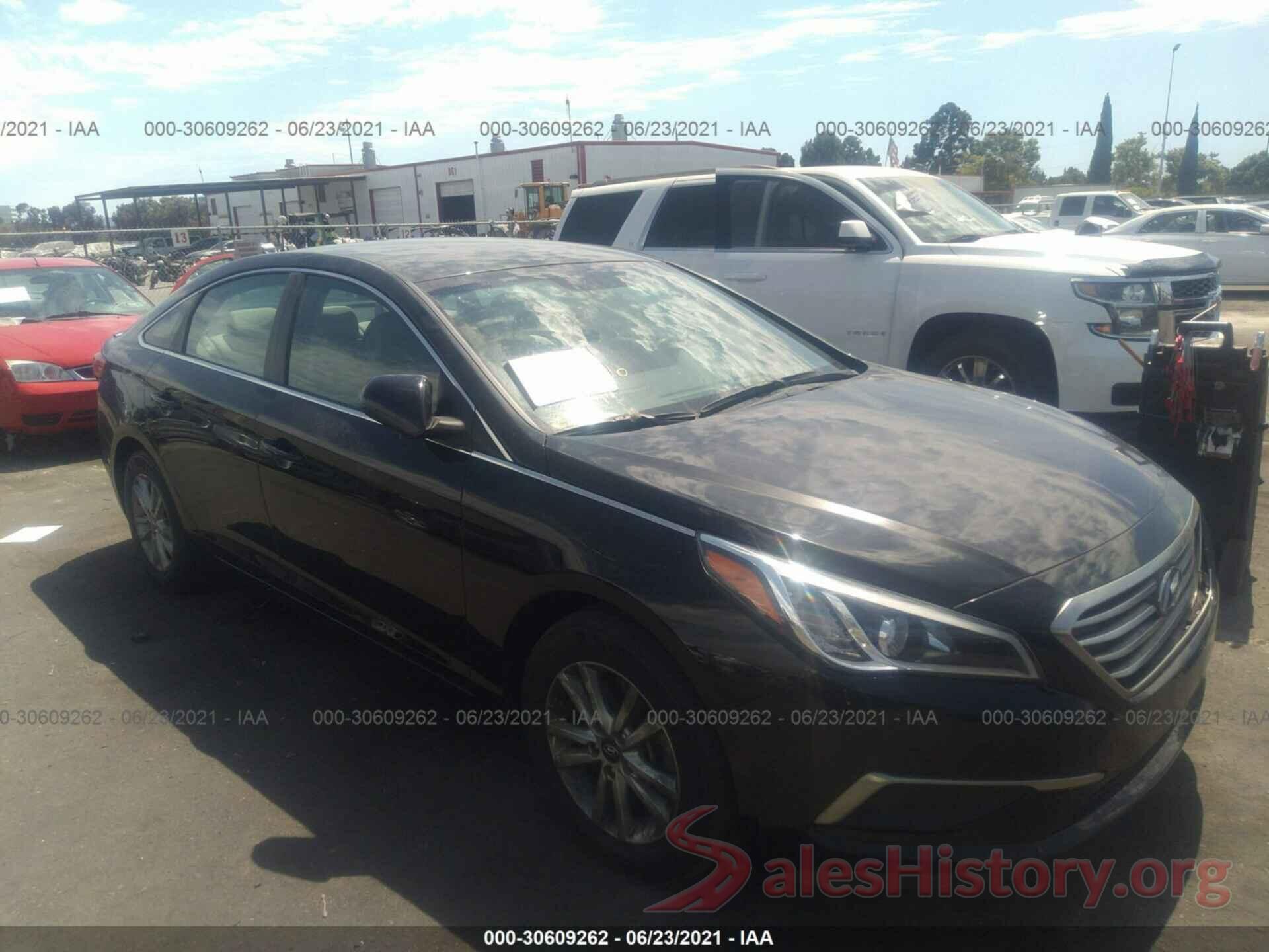 5NPE24AF2HH590453 2017 HYUNDAI SONATA