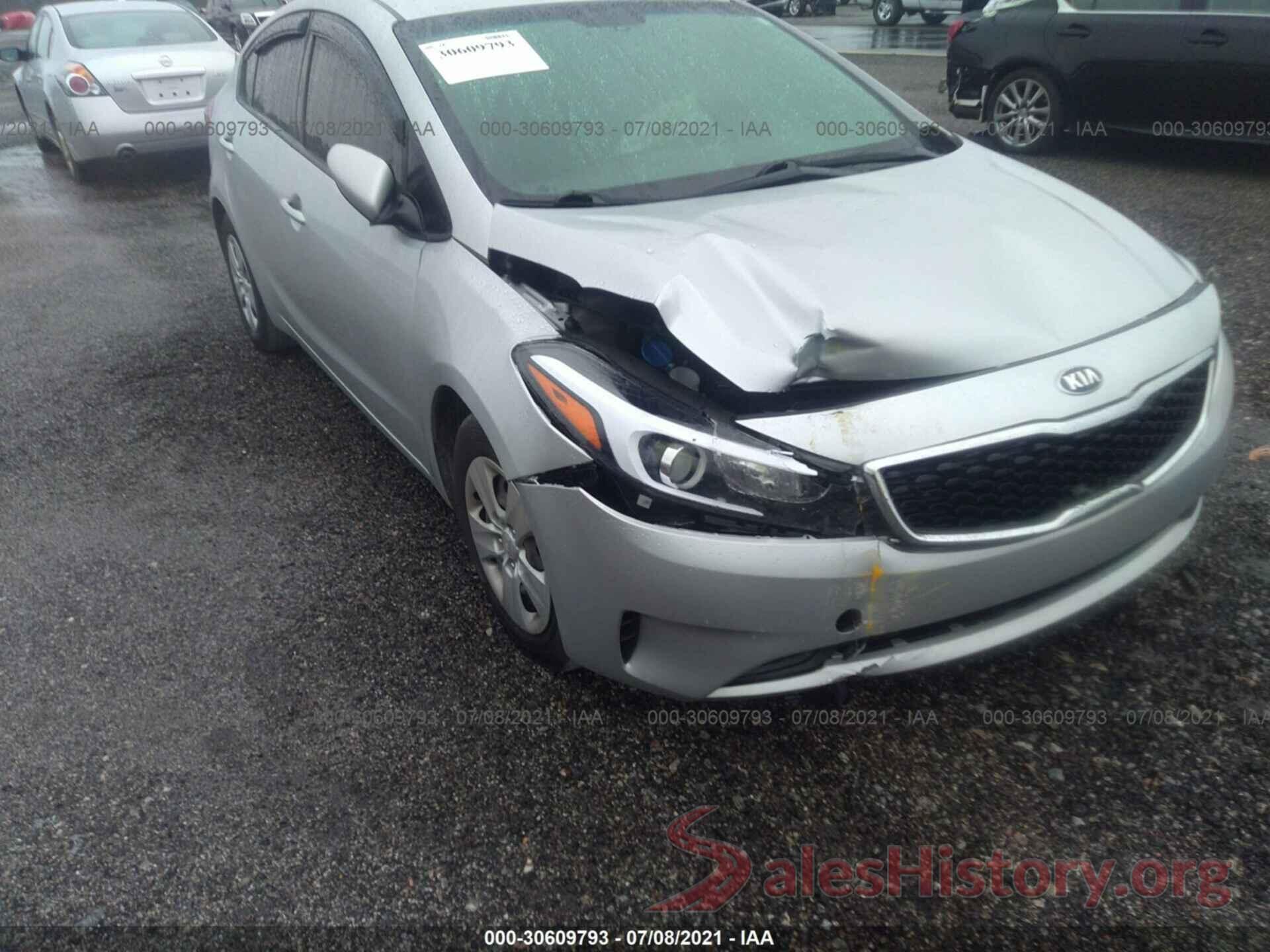 3KPFK4A73HE053544 2017 KIA FORTE