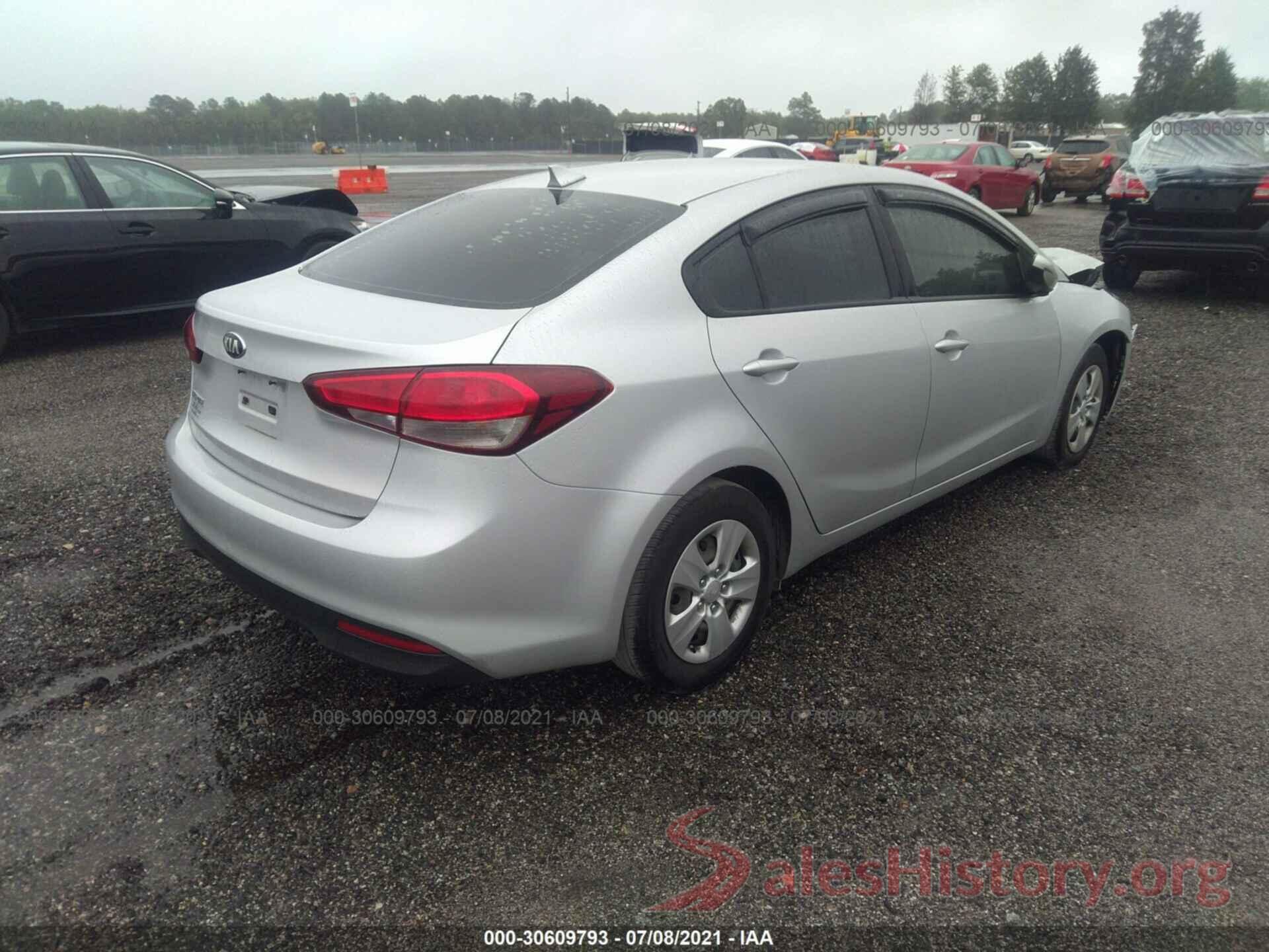 3KPFK4A73HE053544 2017 KIA FORTE