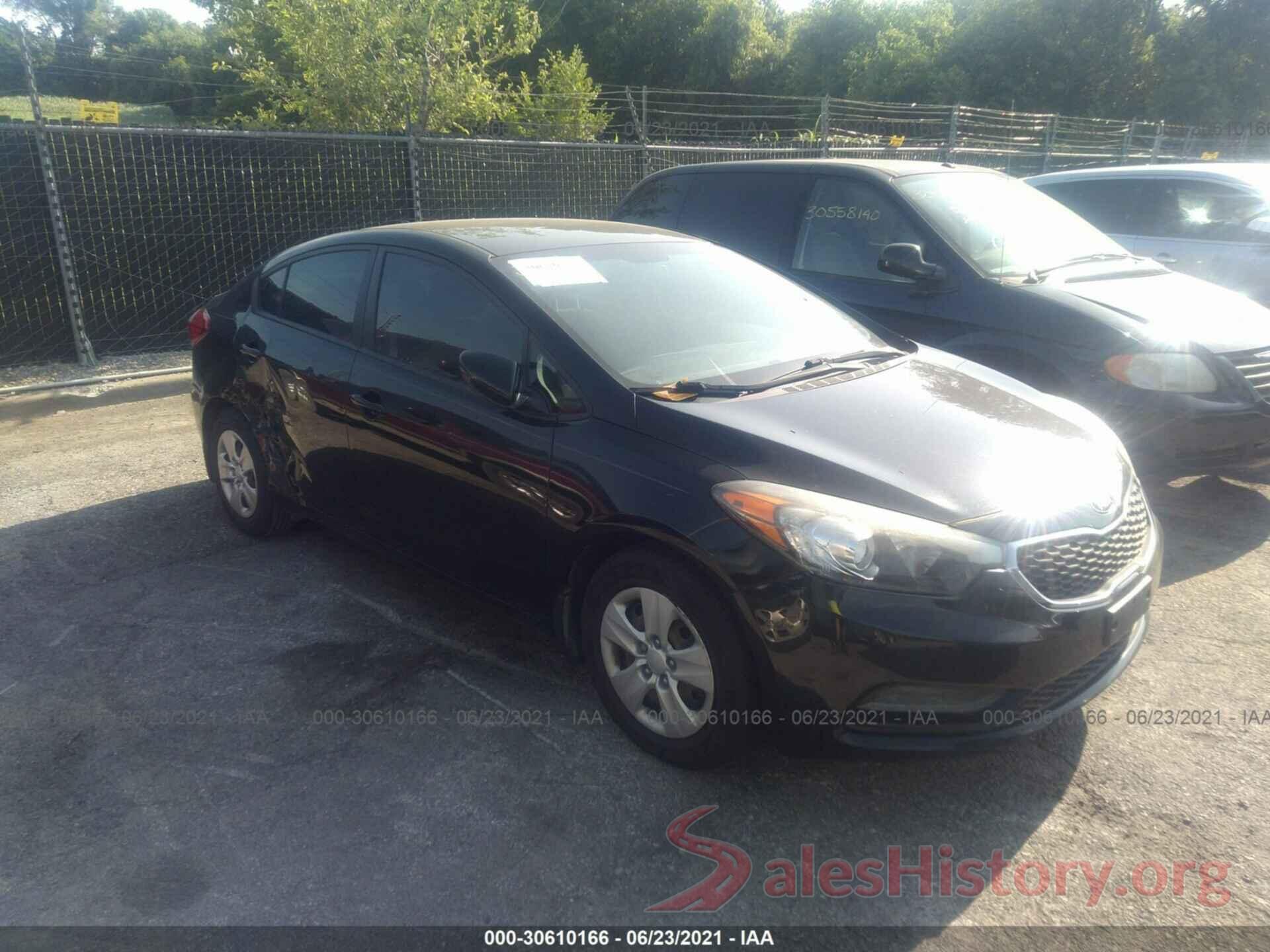 KNAFK4A6XG5446715 2016 KIA FORTE