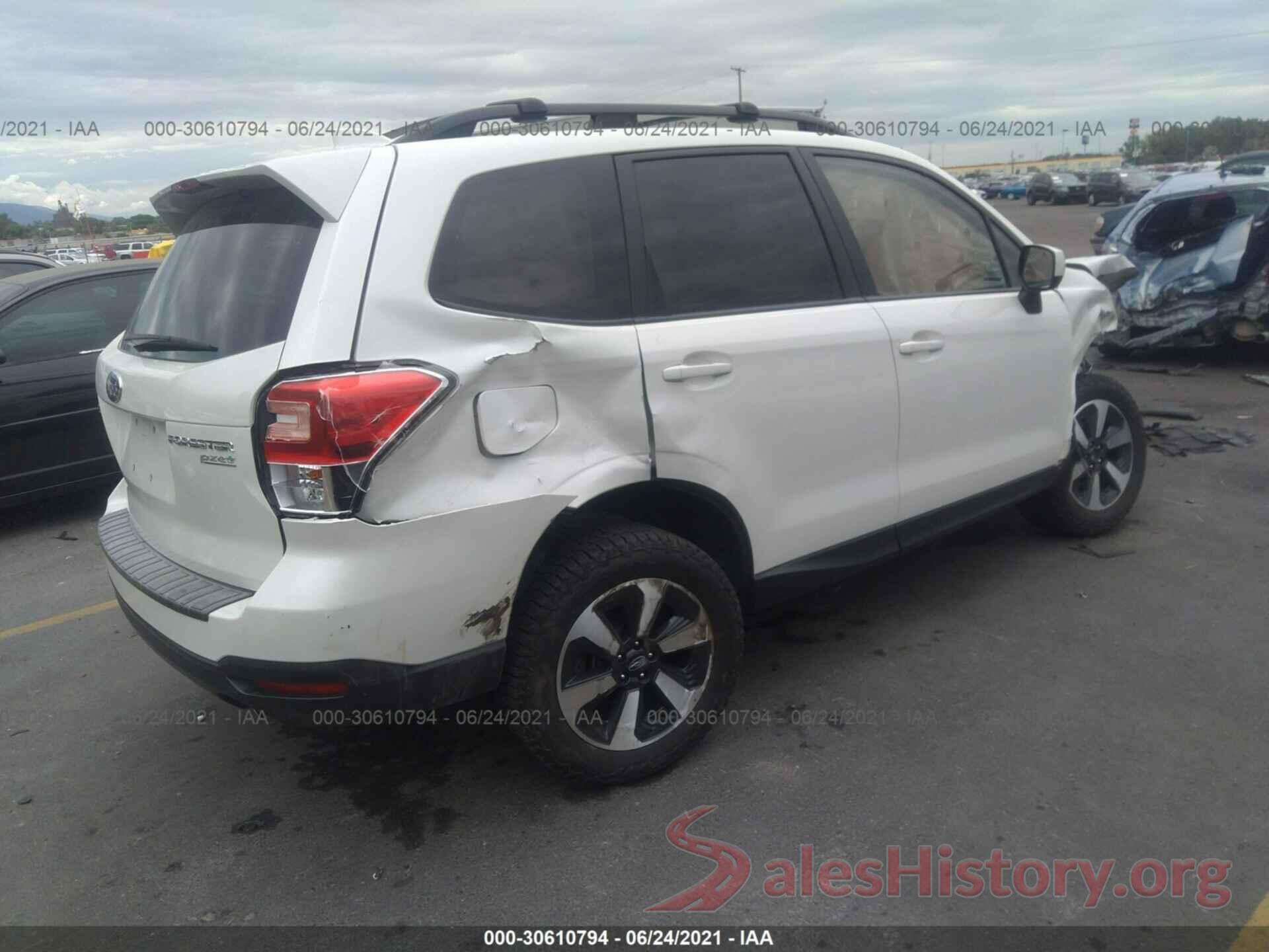 JF2SJAGC7HH800918 2017 SUBARU FORESTER