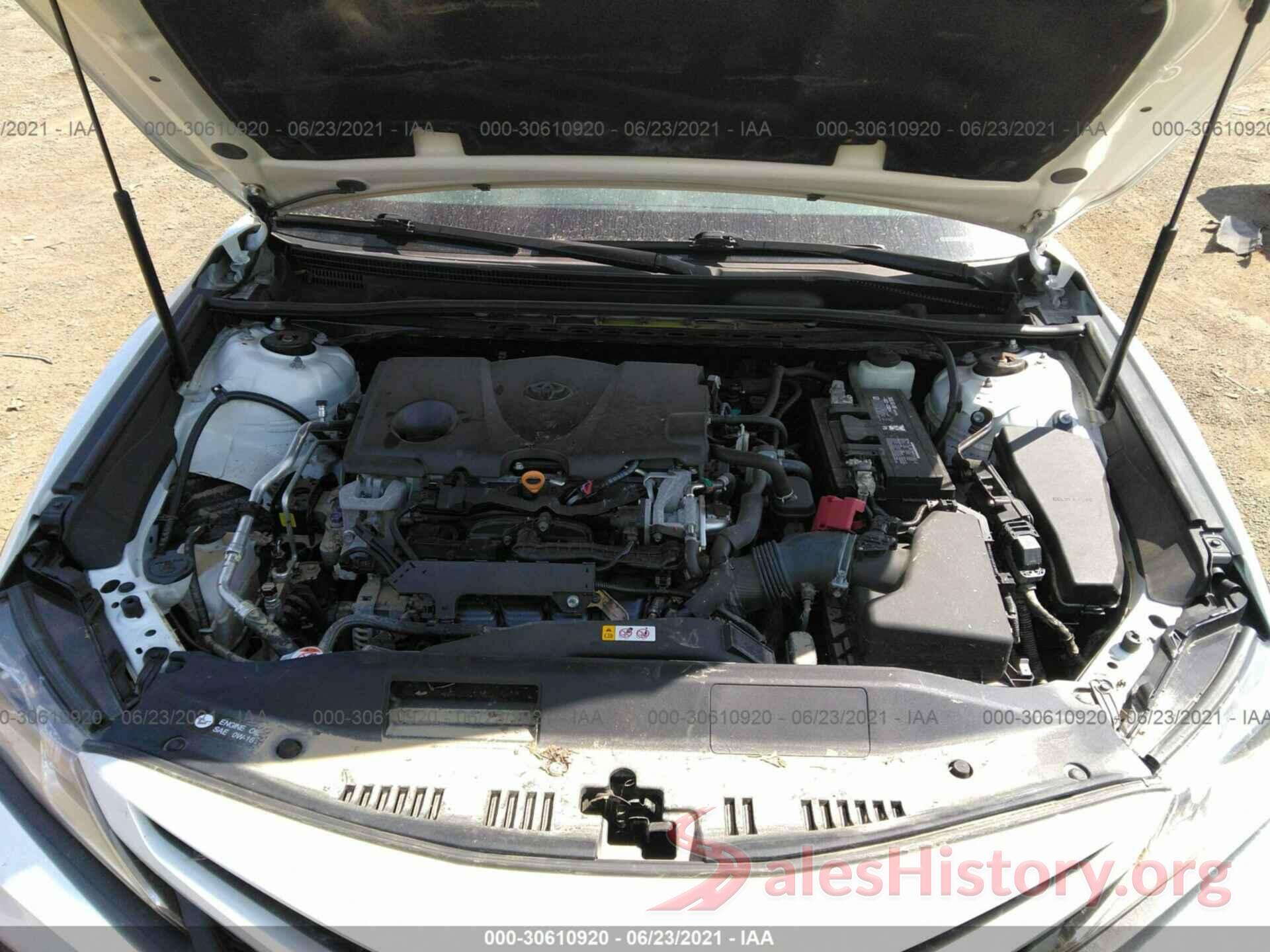 4T1B11HK8JU022271 2018 TOYOTA CAMRY