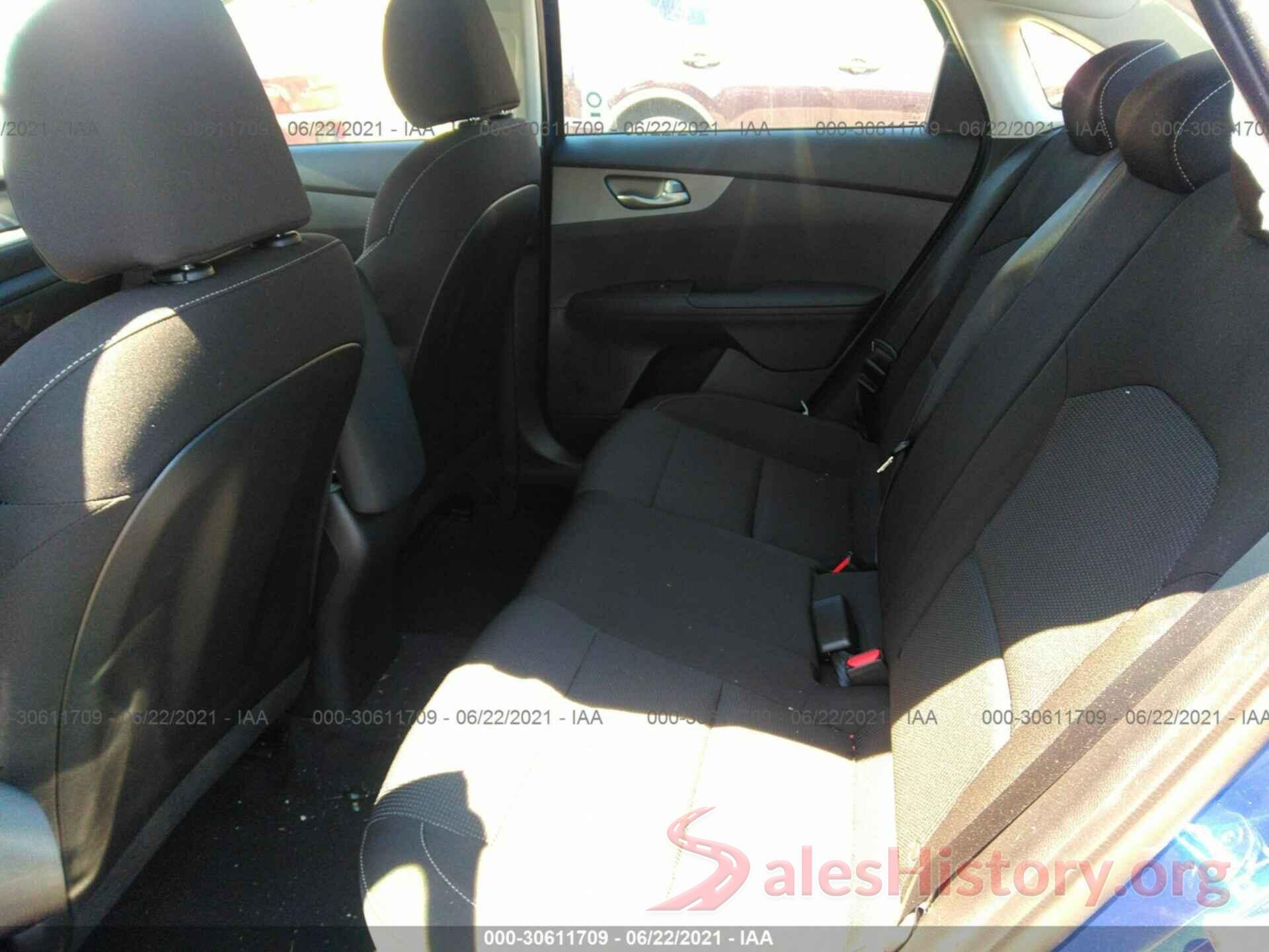 3KPF24AD3ME331830 2021 KIA FORTE