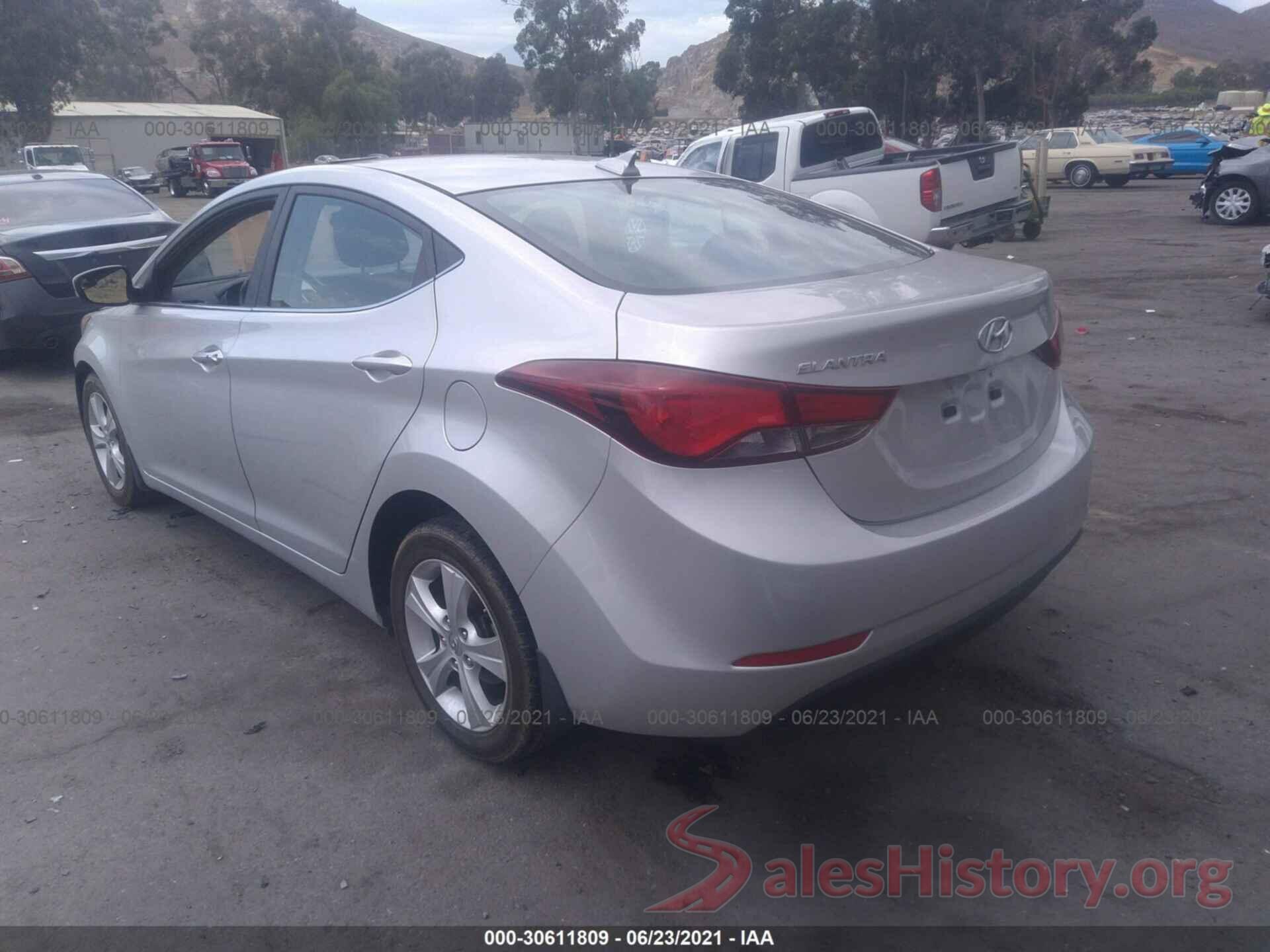 5NPDH4AEXGH669952 2016 HYUNDAI ELANTRA