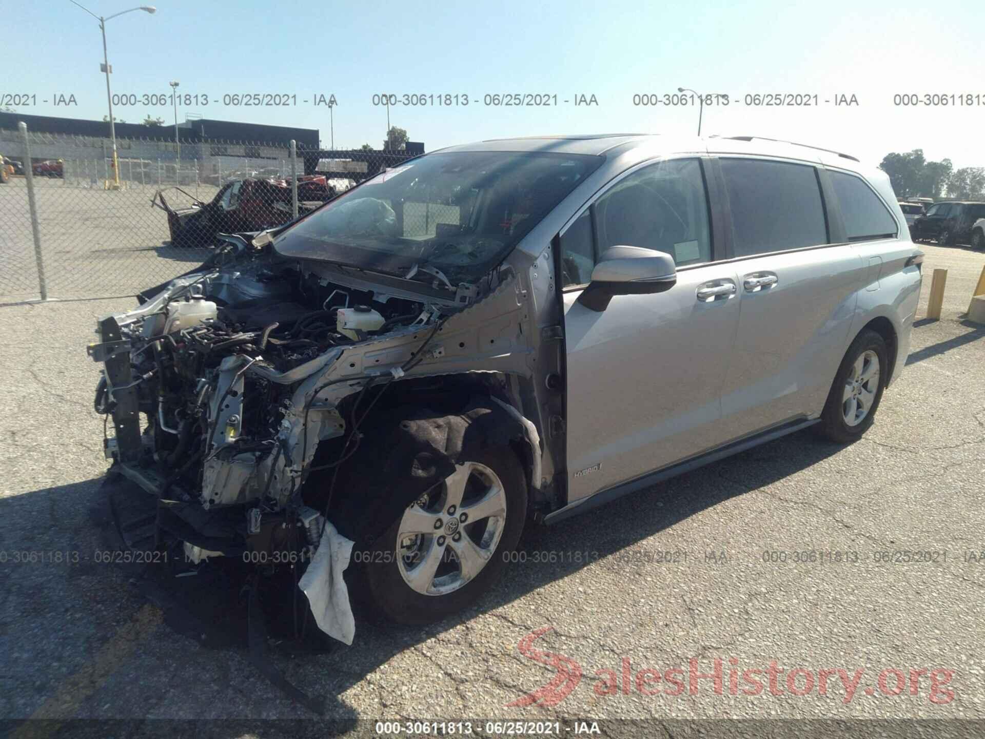 5TDERKEC8MS027931 2021 TOYOTA SIENNA