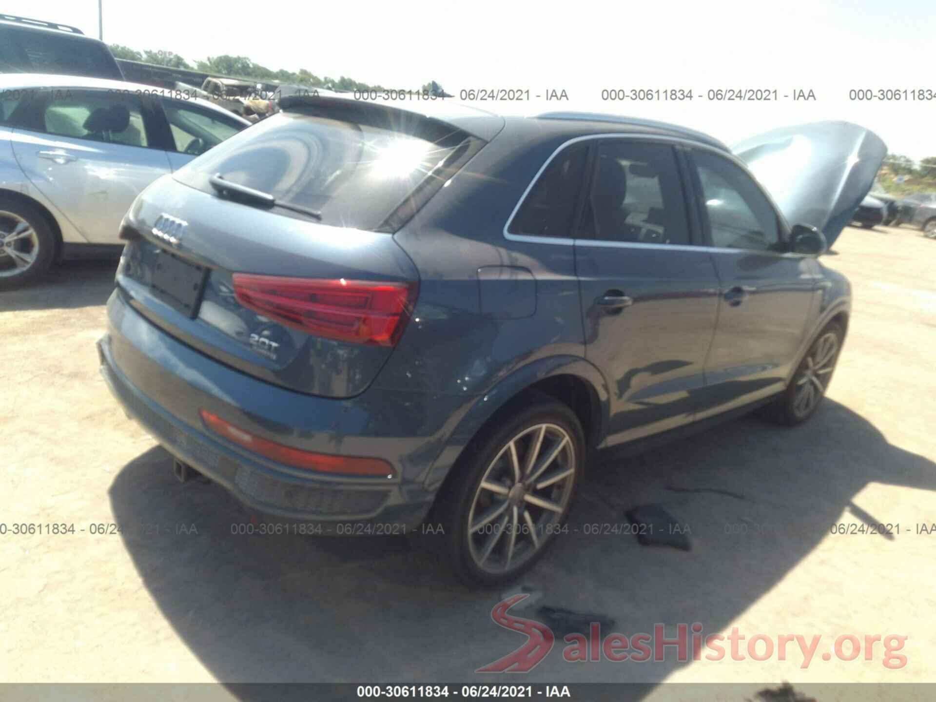 WA1JCCFS6JR021013 2018 AUDI Q3