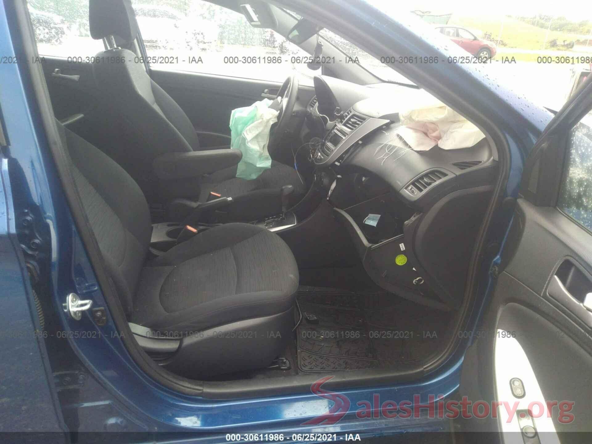 KMHCT5AE8GU255523 2016 HYUNDAI ACCENT