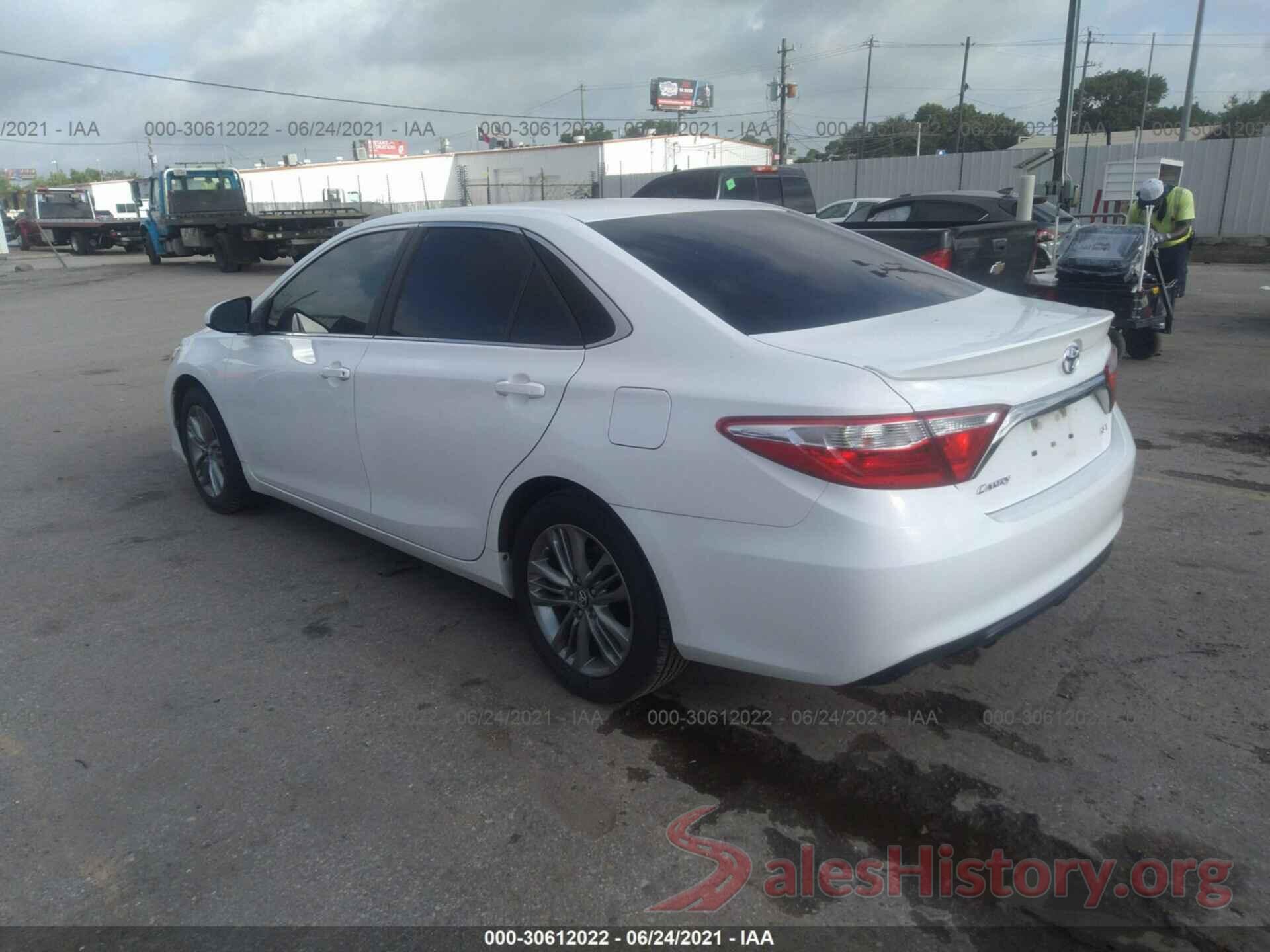 4T1BF1FK0GU217956 2016 TOYOTA CAMRY