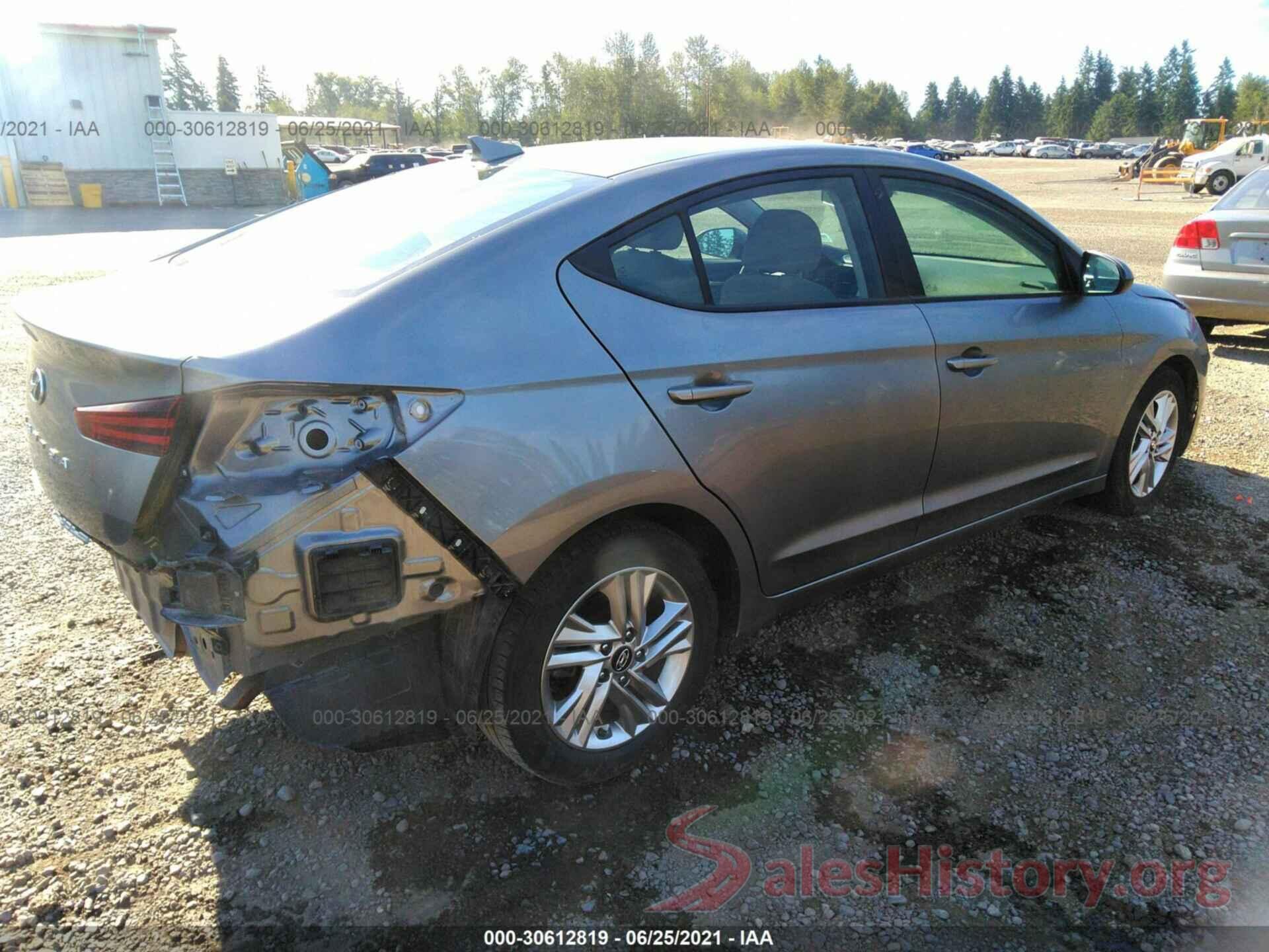 5NPD84LF7KH409359 2019 HYUNDAI ELANTRA