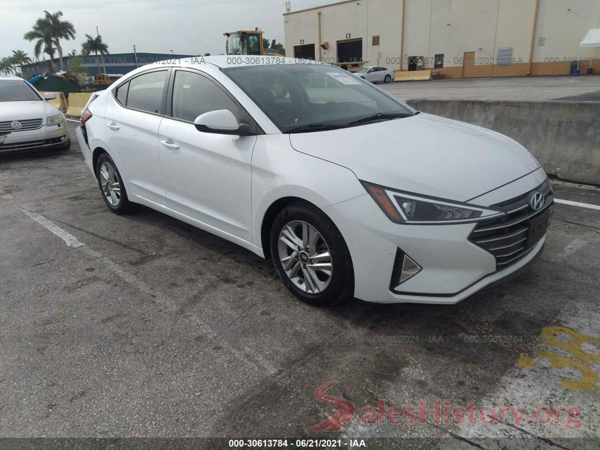 5NPD84LF5LH582251 2020 HYUNDAI ELANTRA