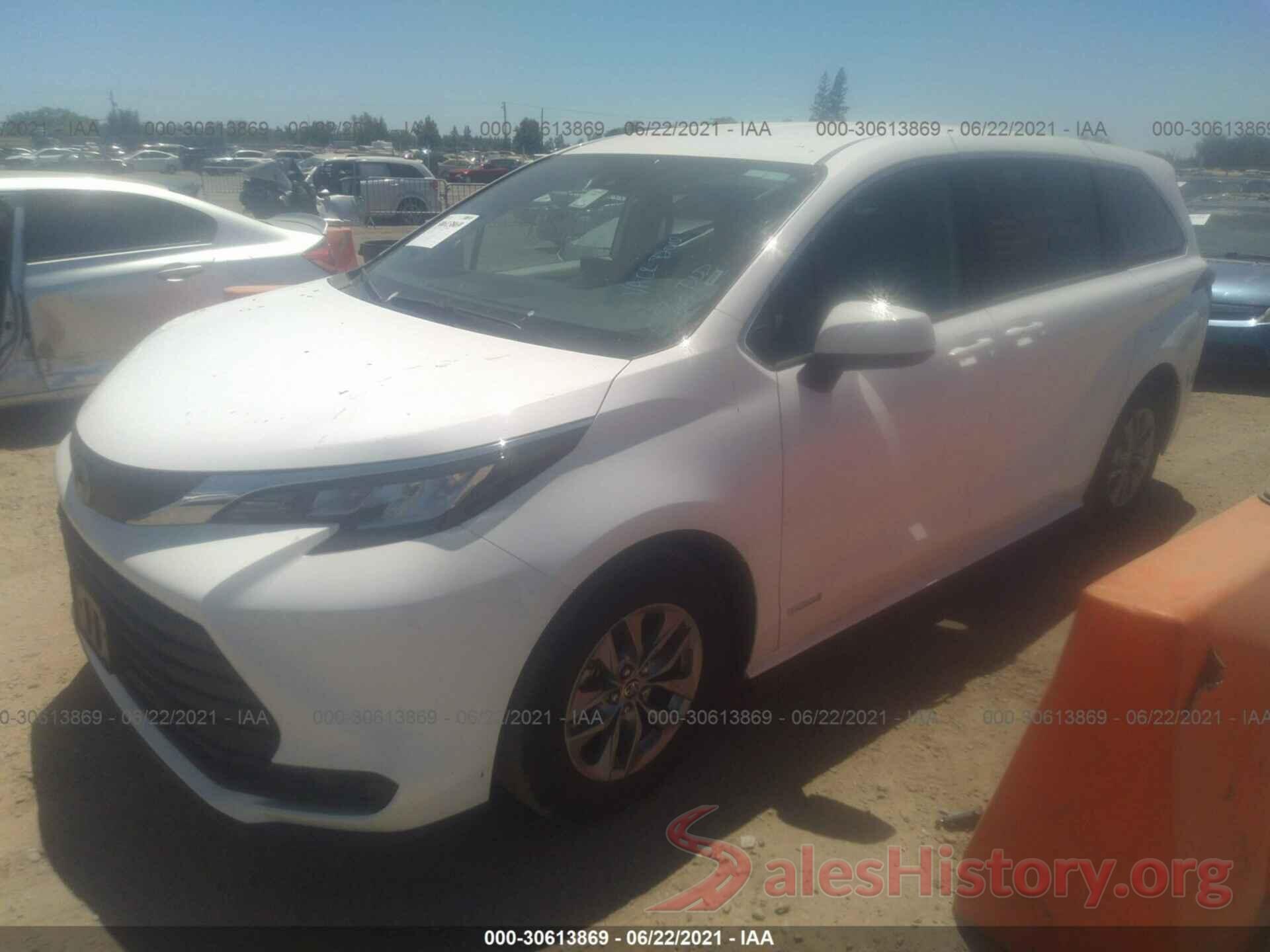 5TDKRKECXMS015086 2021 TOYOTA SIENNA