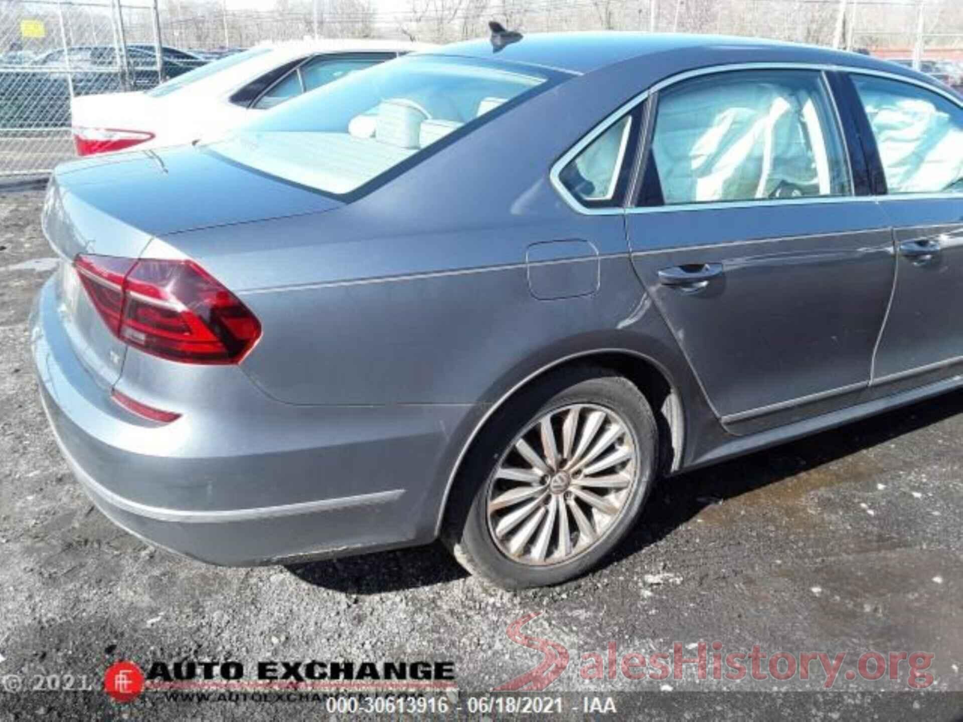 1VWBT7A3XHC027442 2017 VOLKSWAGEN PASSAT