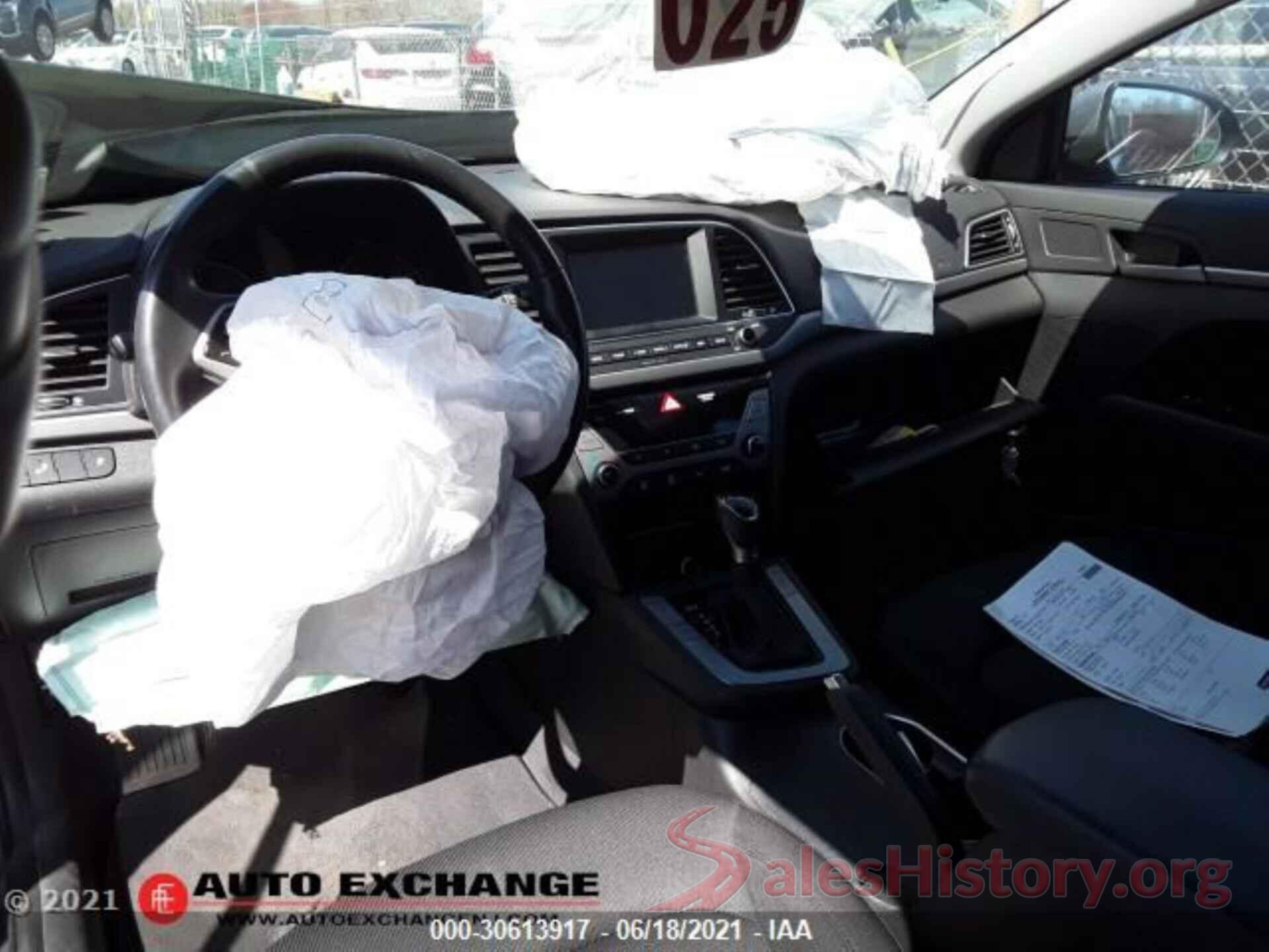 KMHD84LF1JU577823 2018 HYUNDAI ELANTRA