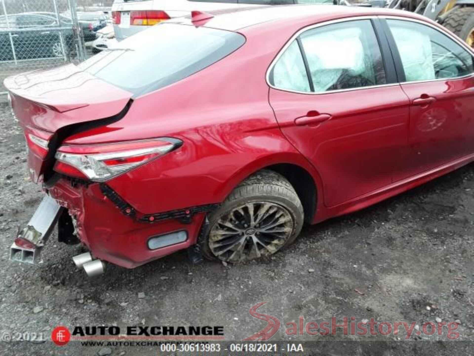 4T1B11HK2KU294929 2019 TOYOTA CAMRY