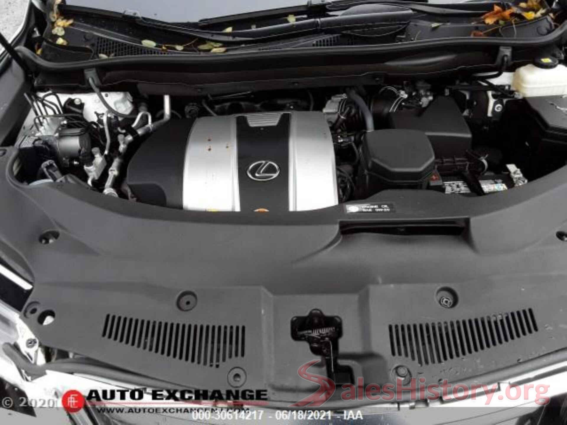 2T2BZMCA2JC160653 2018 LEXUS RX