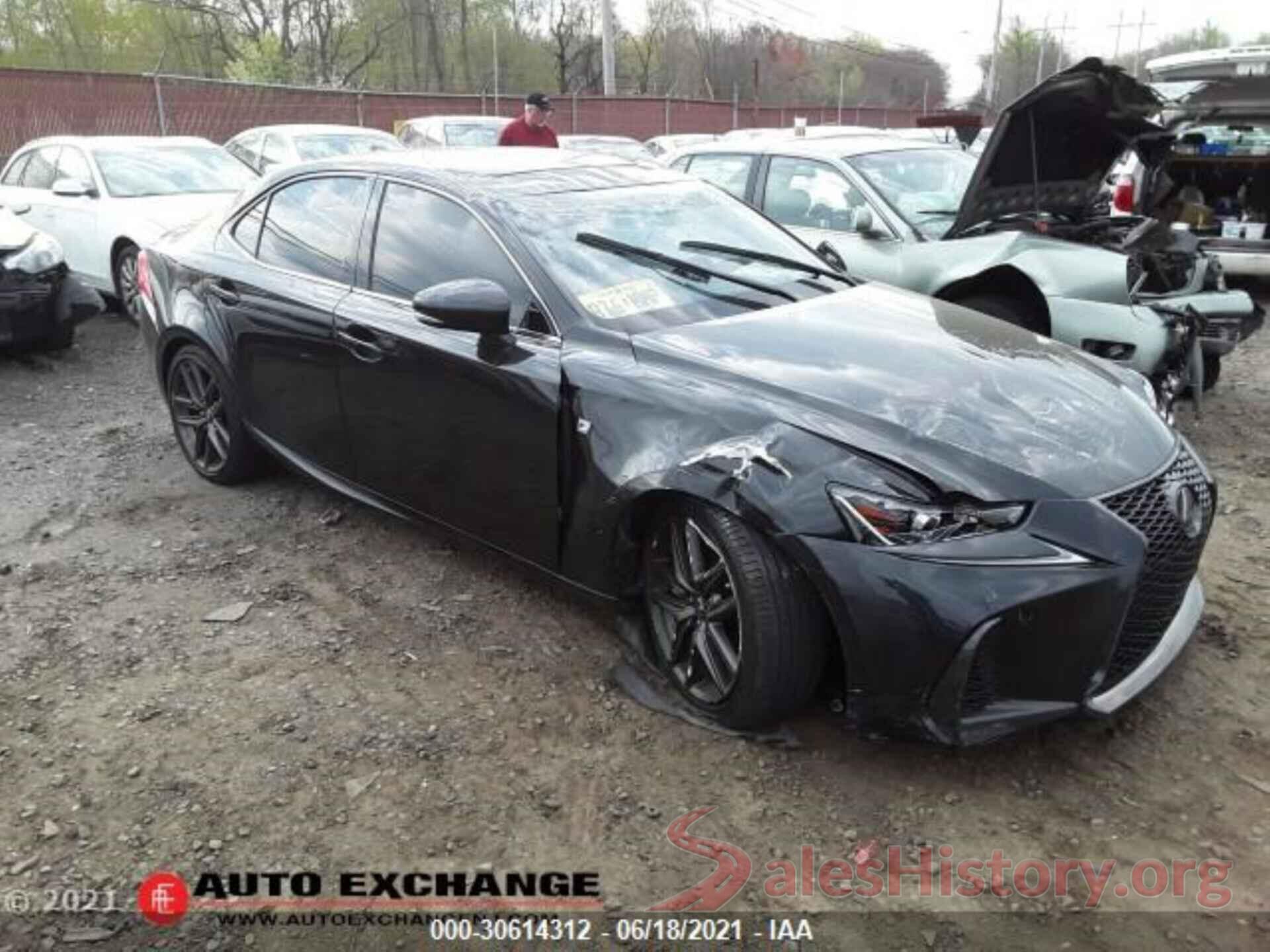 JTHCE1D22H5013040 2017 LEXUS IS